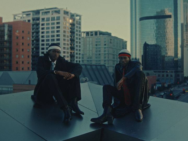 11.04.25 Williams Twins Steven Madden 2.gif