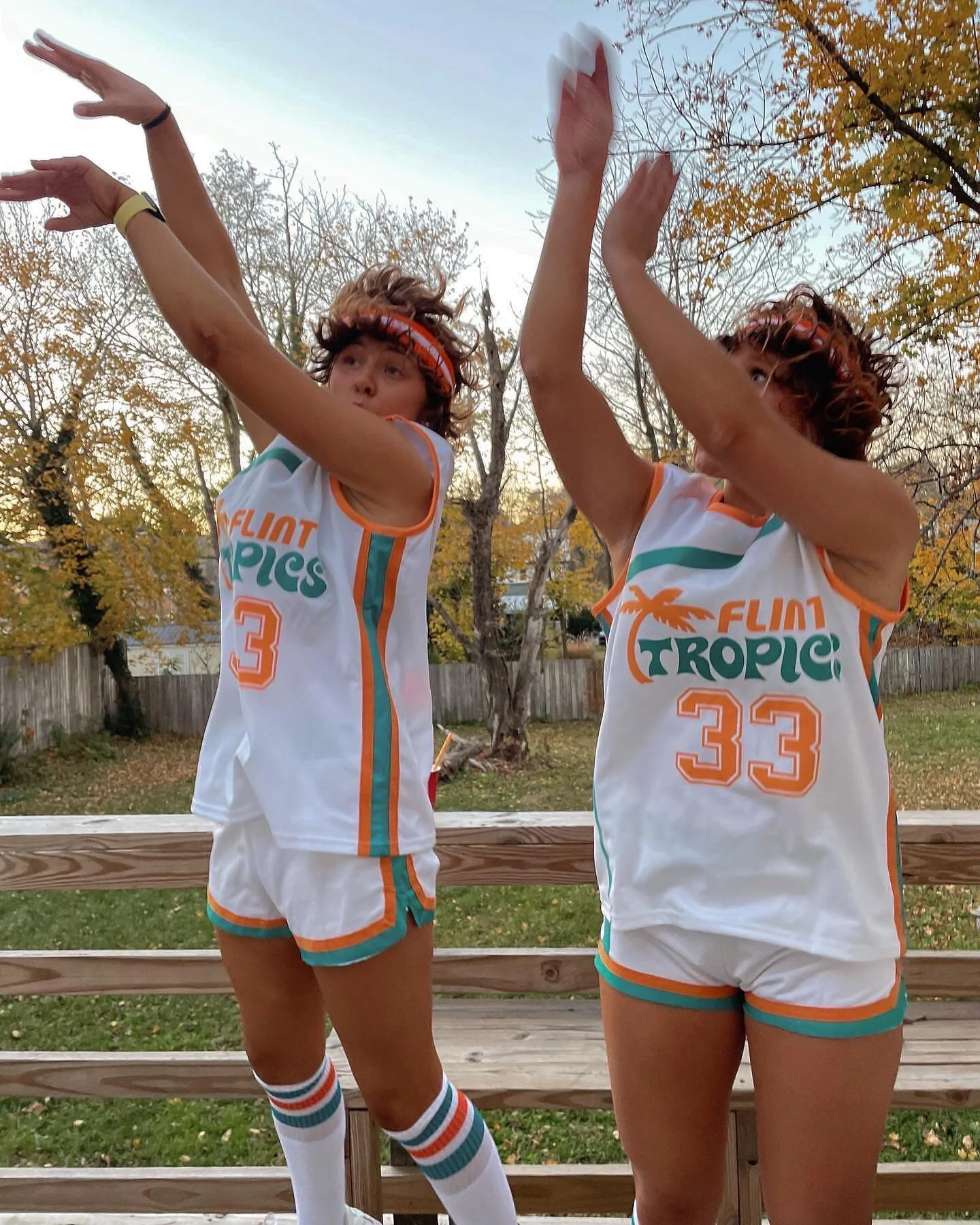 Nothing in the rulebook that says you can't play drunk.🏀 #🌚