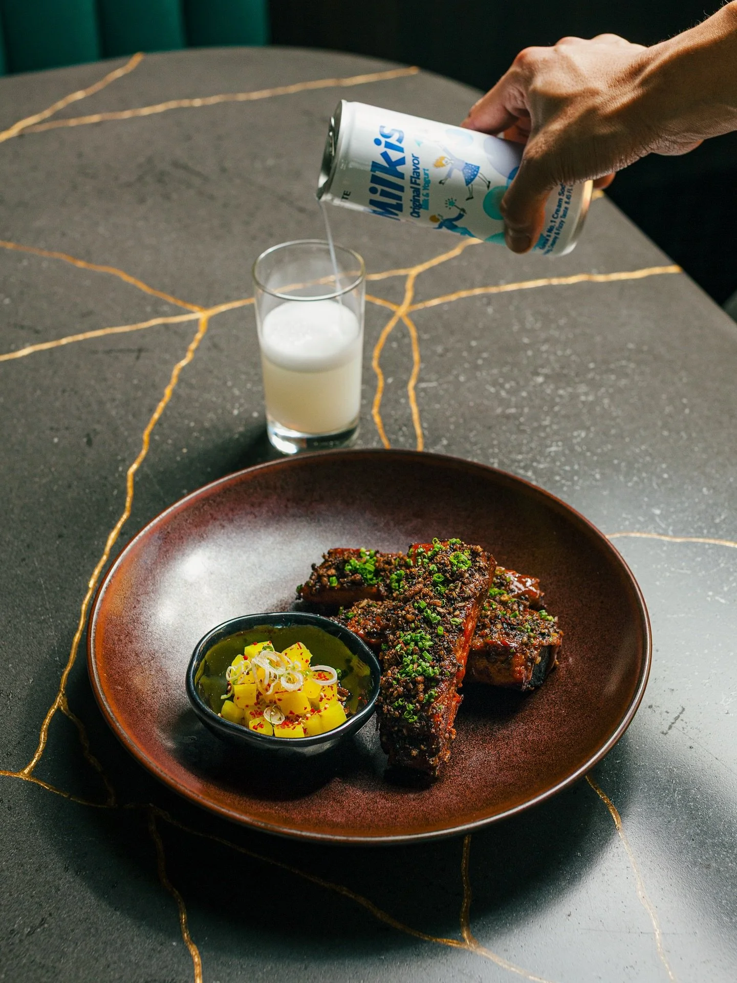 The heat is building and the Milkis is flowin

Shot for @perillafare 

Get your hands on these ribs only if you can handle the heat!!!
_
#perillafare #gochujang #spicygochujangribs #smokedribs #koreanfood #koreanamerican #chicagofoodanddrink #chicago