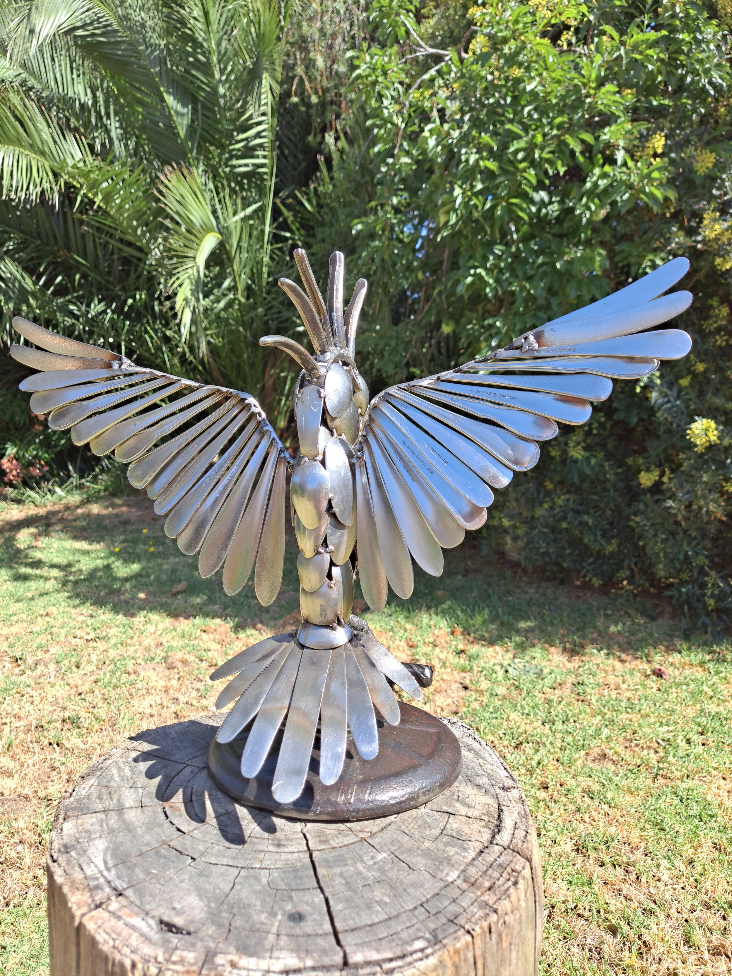 scrap metal cockatoo