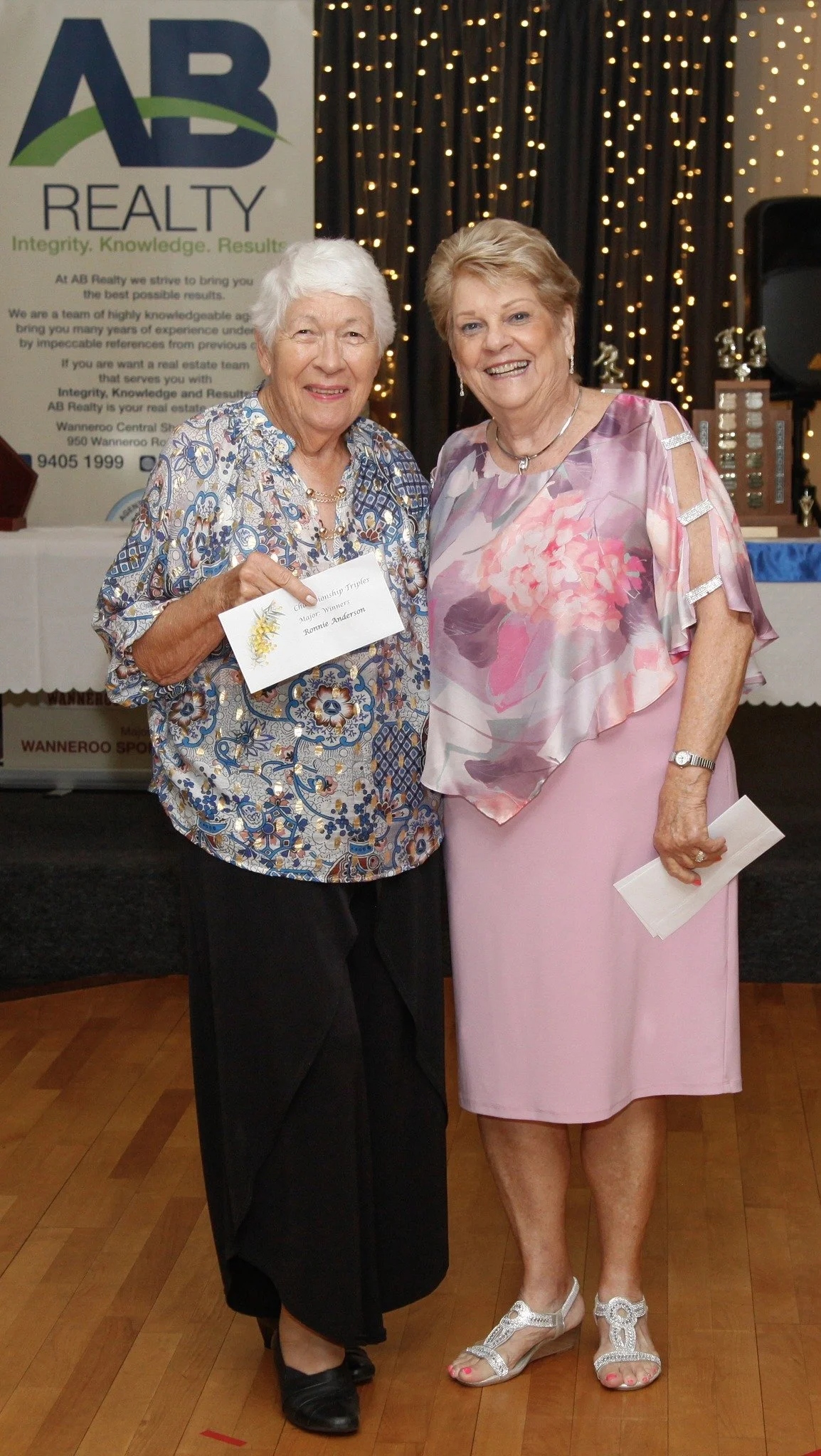 Ladies doubles runners up, Terri