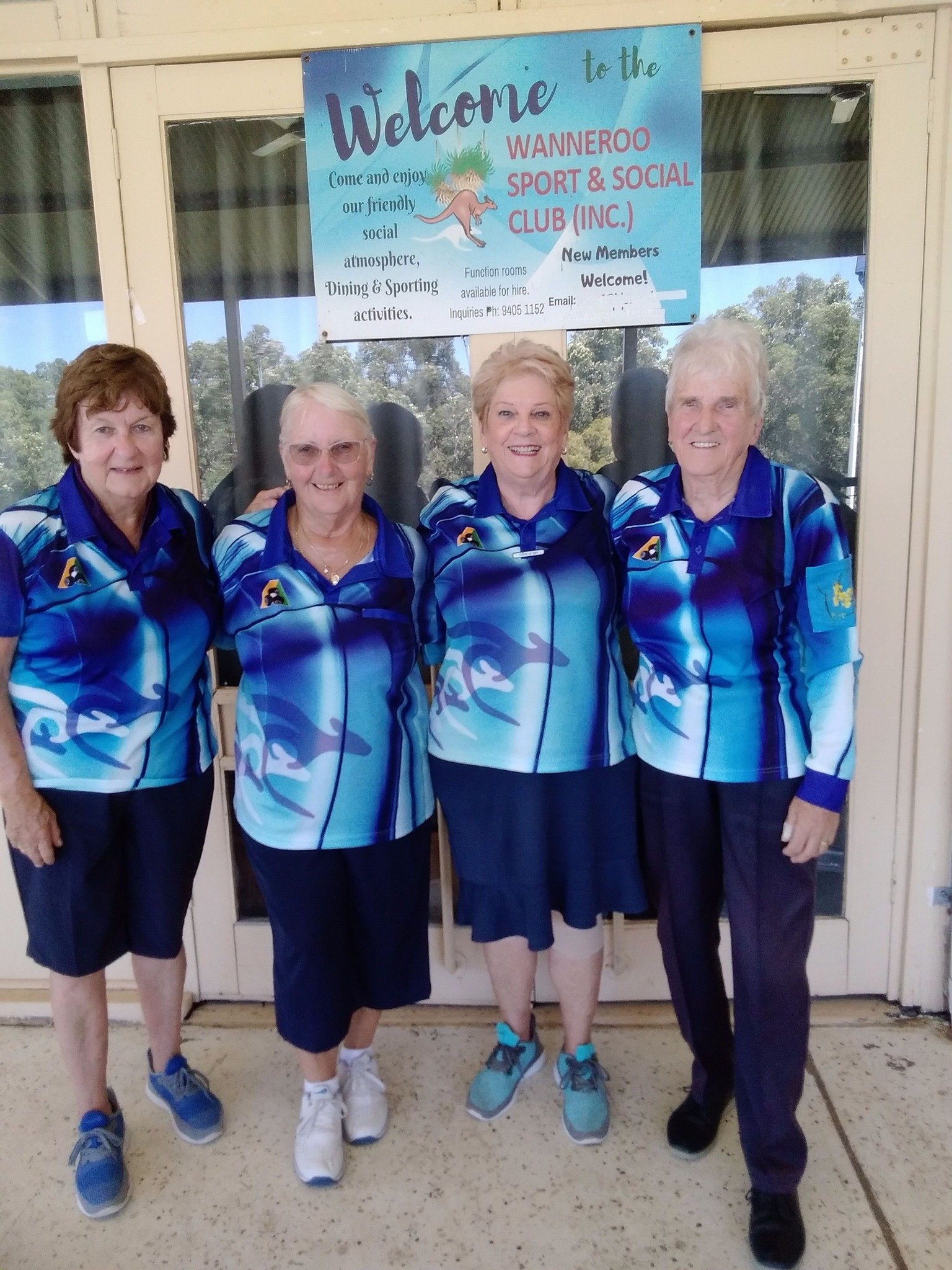 Ladies Fours winners Ros Black, Lyn Hampton, Terri O'Day, Elaine Smith. 