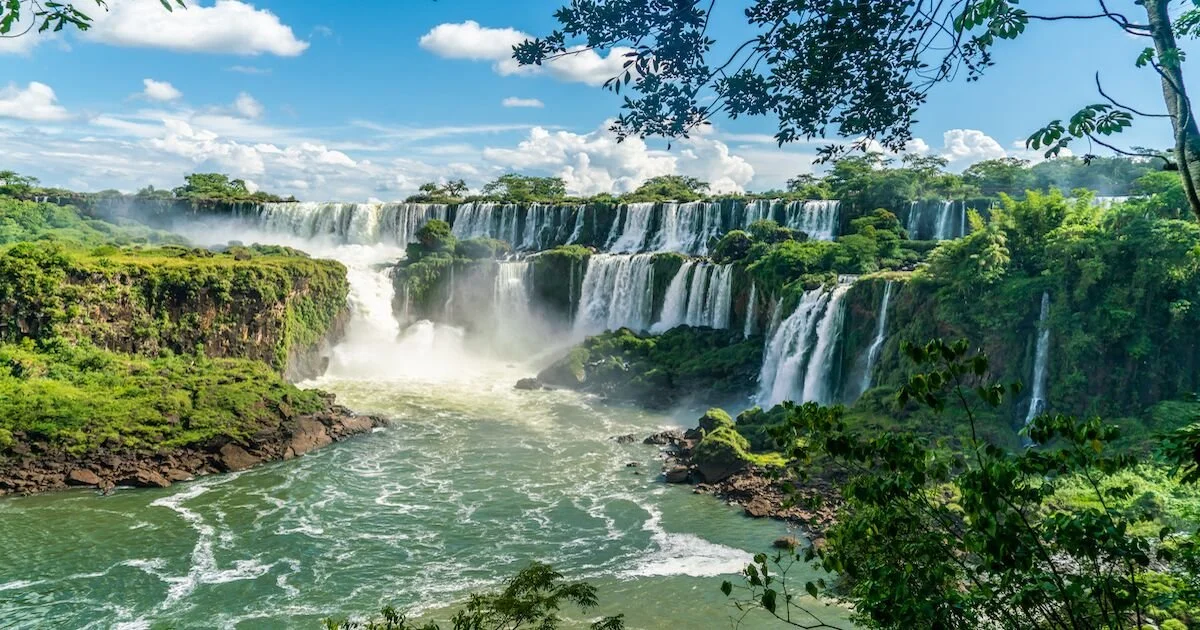 iguazu-falls_1338447983-1.jpg
