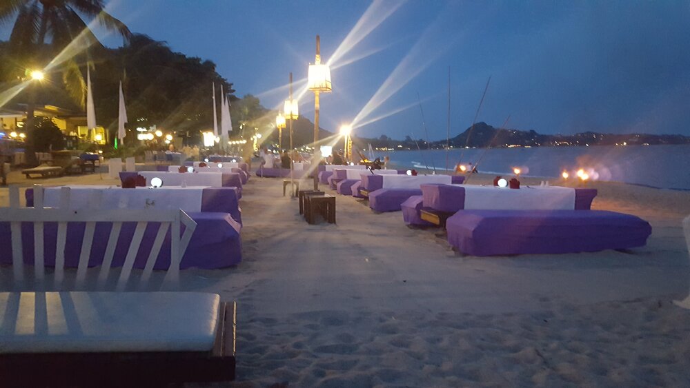 Themed dinners on the beach by the hotel