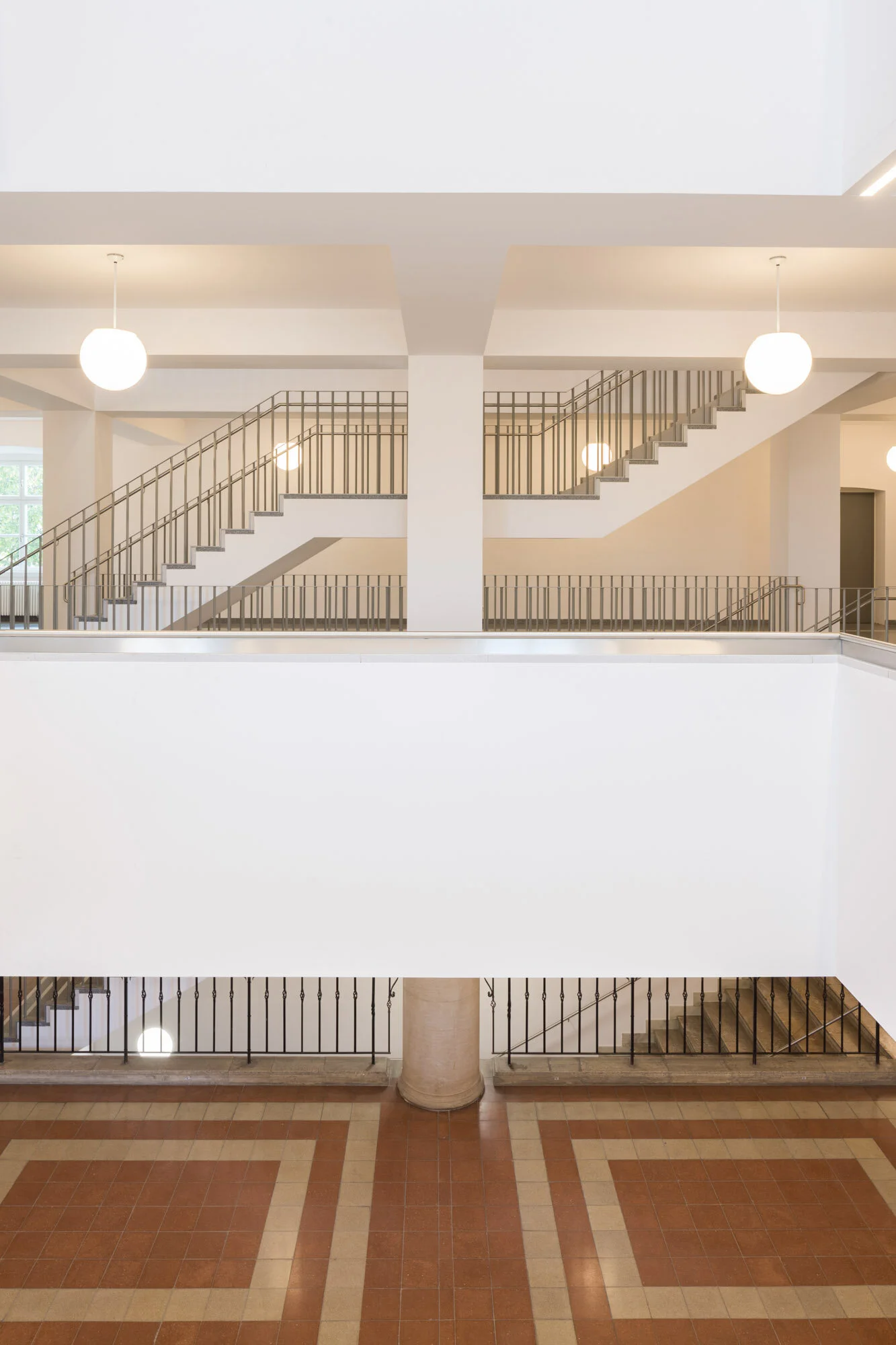 Innenaufnahme der Kunstuniversität Linz Umbau von Architekt Adolf Krischanitz