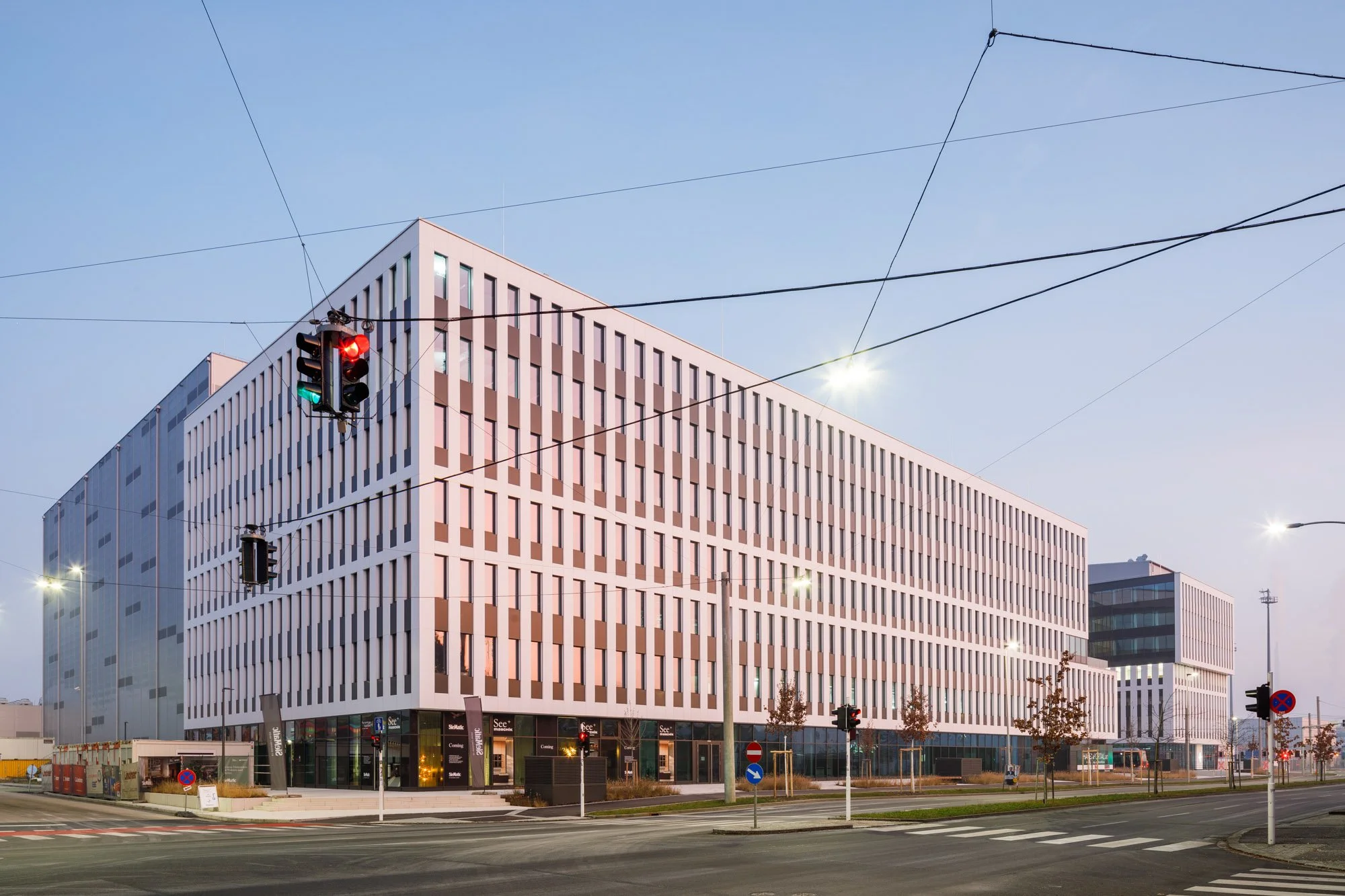 12.Hafenportal-Linz-Architektur-Sengstbratl.jpg