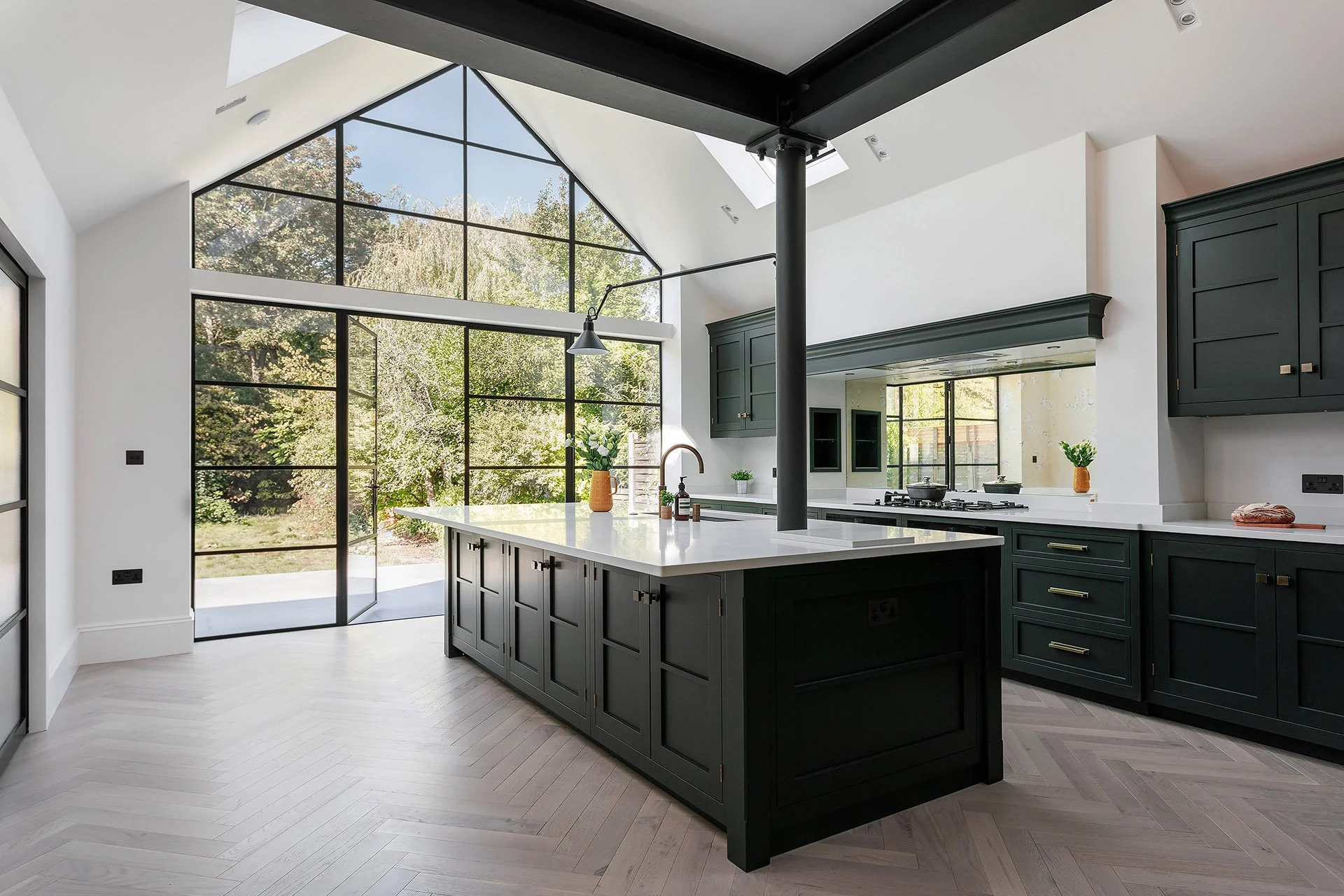 G&D Cabinet Makers > Projects