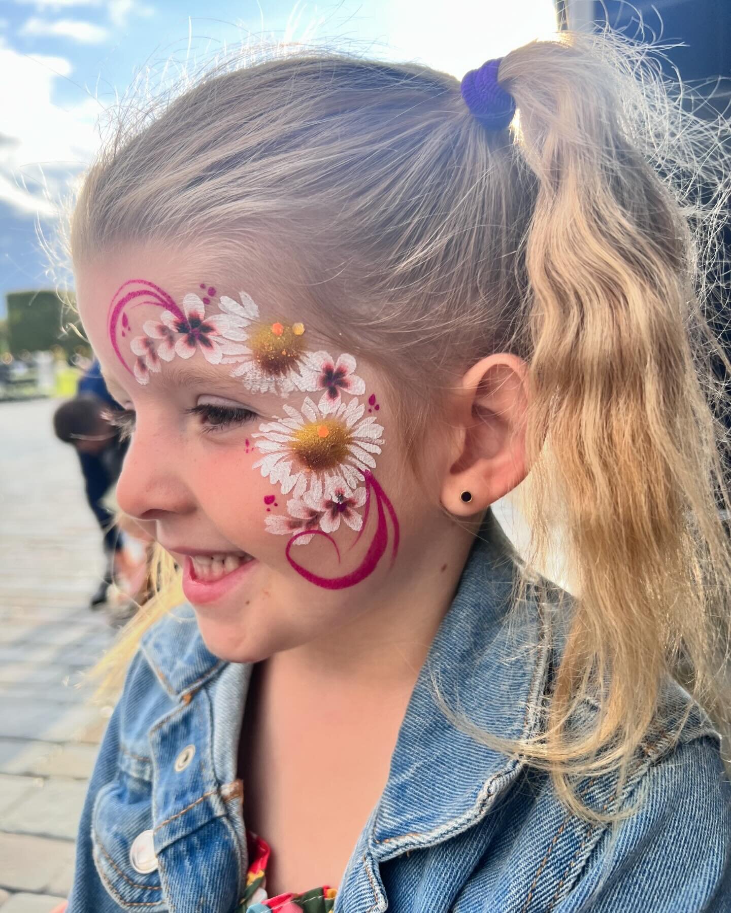 If you have a child that loves facepainting then you won&rsquo;t want to miss out on our Easter Eggstravaganza Event🐰

We have the lovely Leanne from @fabtasticfaces who will be at the farm to create lots of fantastic designs🎨

Book your tickets no