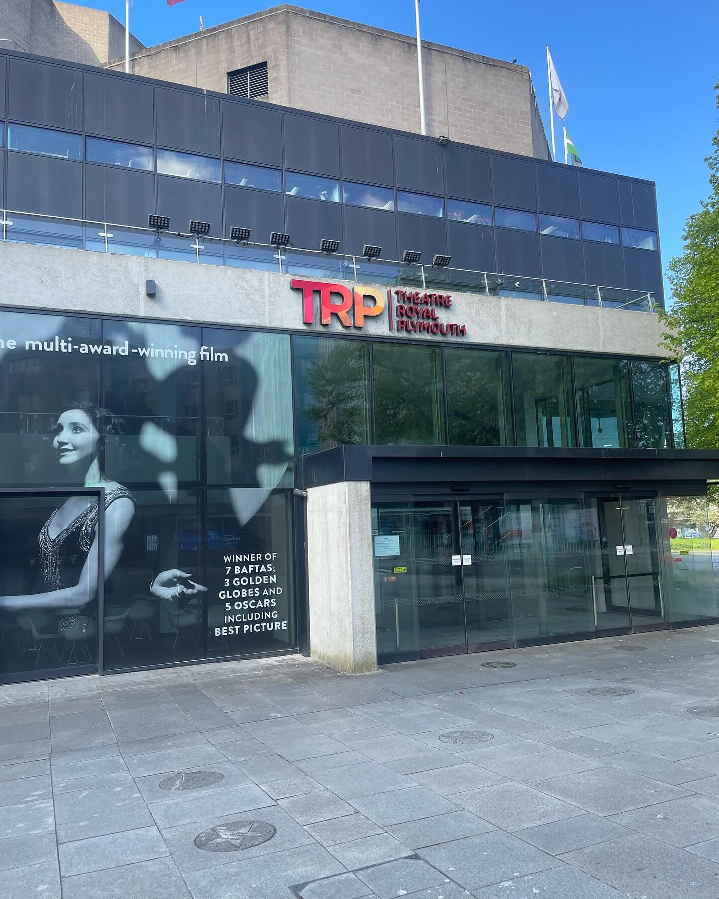 Hannah-Rose has been consulting with the Theatre Royal Plymouth over the last couple of months. Working with their facilitators on their early years programme in schools and with their young company. Today Hannah-Rose is joining the 5-10 year olds at