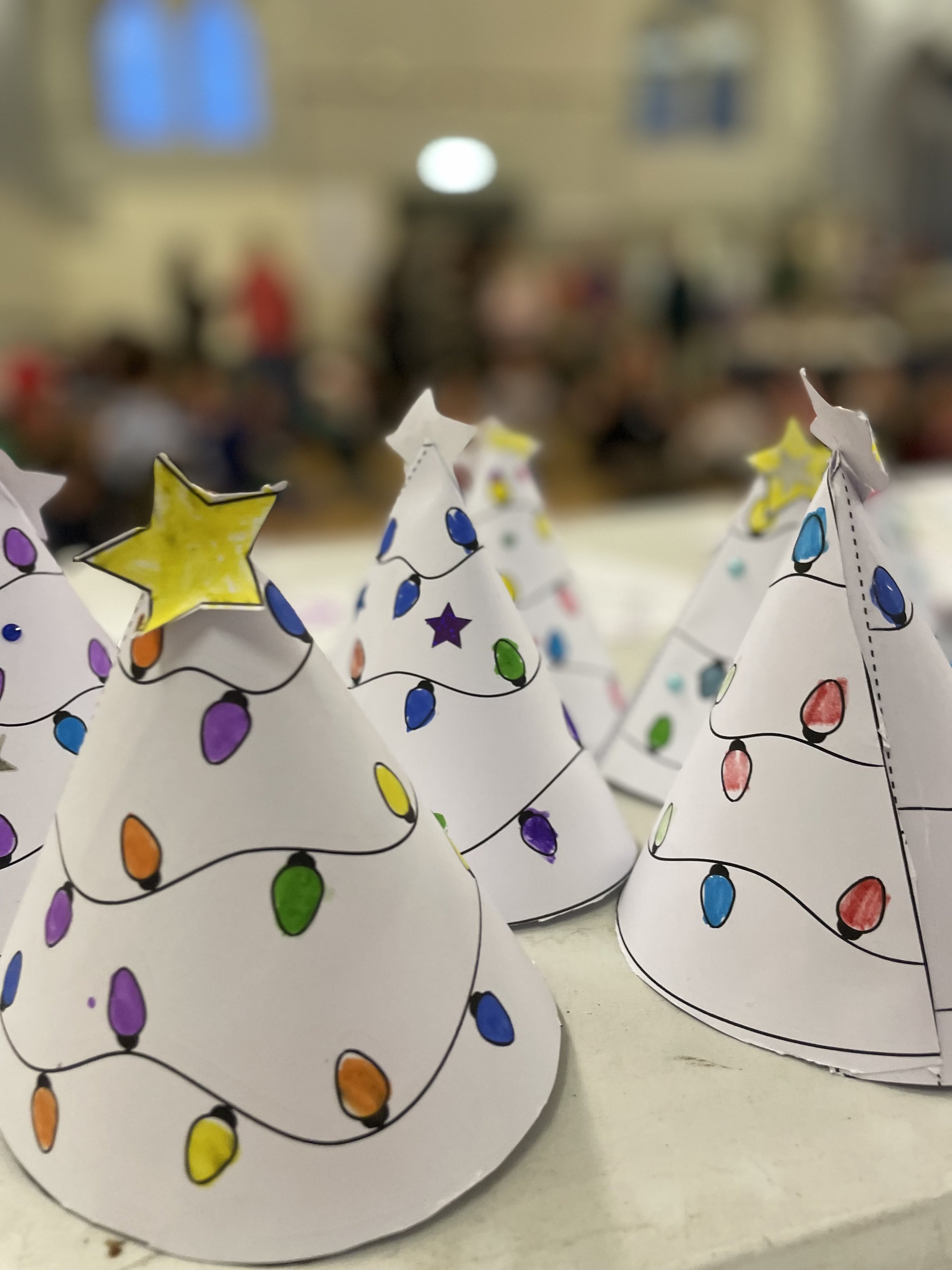 🎄 Create Your Own Paper Christmas Tree!