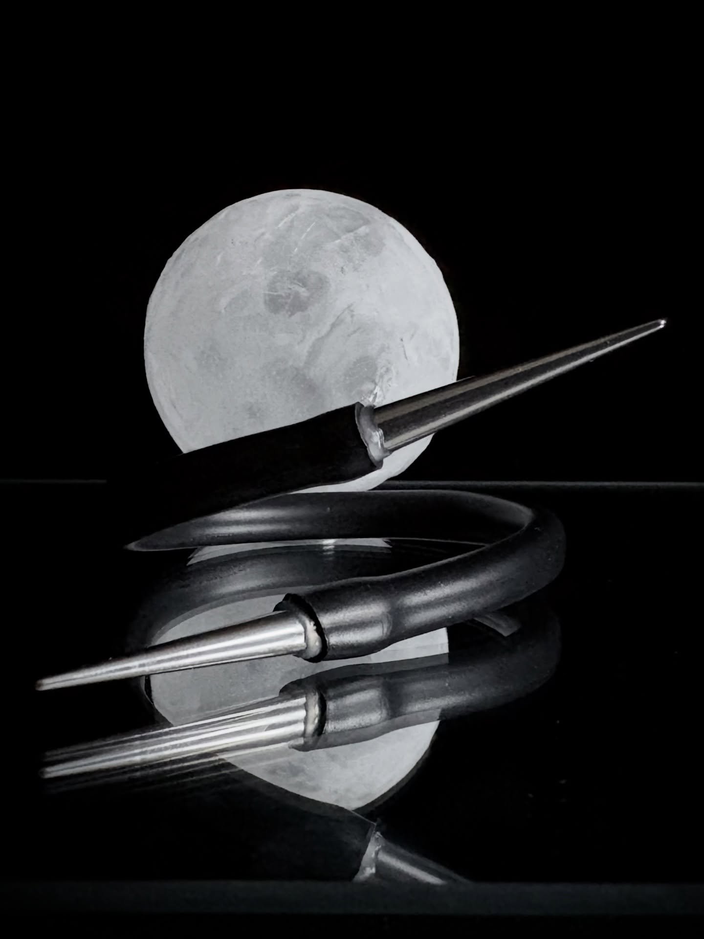 VOID: Steel

Stainless Steel set in industrial elastomer, shaped by pressure and restraint.

Bold, functional, unapologetic.

The full collection features 3 chokers, 3 wrist cuffs &amp; adjustable ring, now available 🖤

&bull;&bull;&bull;&bull;

#av