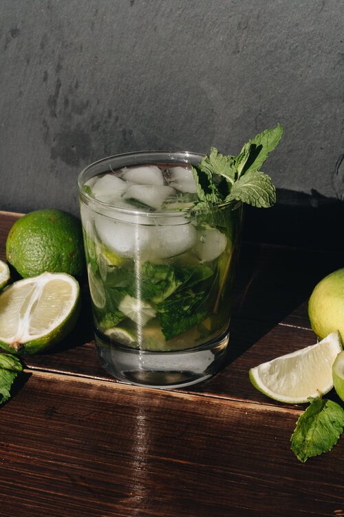 Arrowtown hard seltzer mojito cocktail