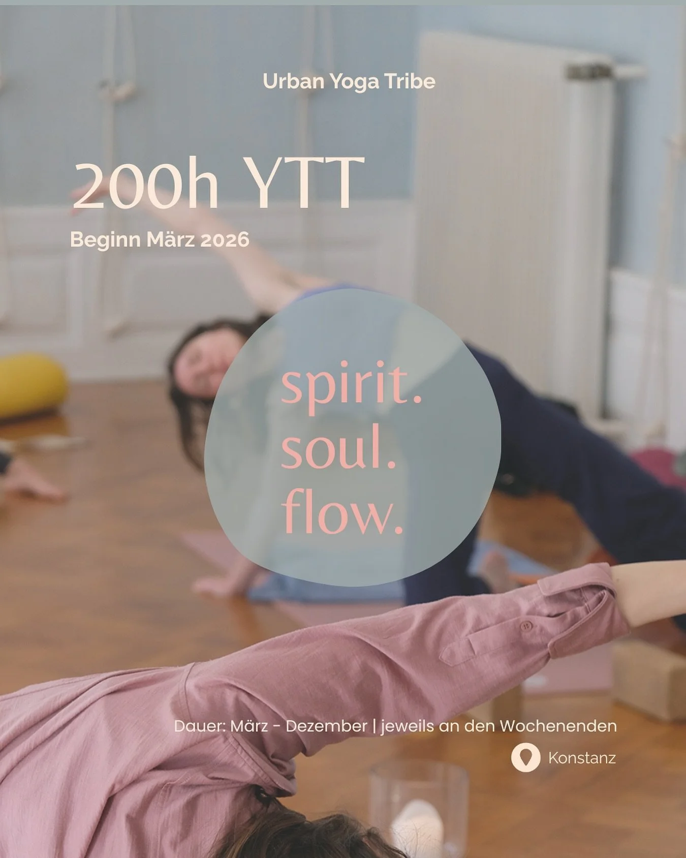Ready to dive in? ✨🧘&zwj;♀️

Unsere n&auml;chste 200h Yoga Teacher Ausbildung startet im M&auml;rz 2026. 

Ein Jahr voller Praxis, Lernen, Wachsen &amp; Verbindung. 
Eine Reise, die &uuml;ber die Matte hinausgeht. 

Wir tauchen gemeinsam ein in Yoga