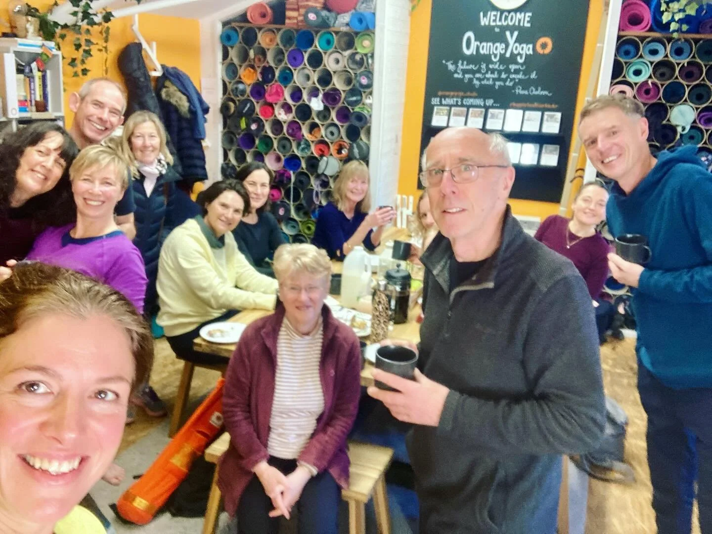 Community, connection and&hellip; coffee! So lovely to hang out after this morning&rsquo;s class @orangeyoga_studio to chat and eat stollen cake and Christmas-y biscuits. I love that yoga and OrangeYoga has brought all these beautiful souls together.