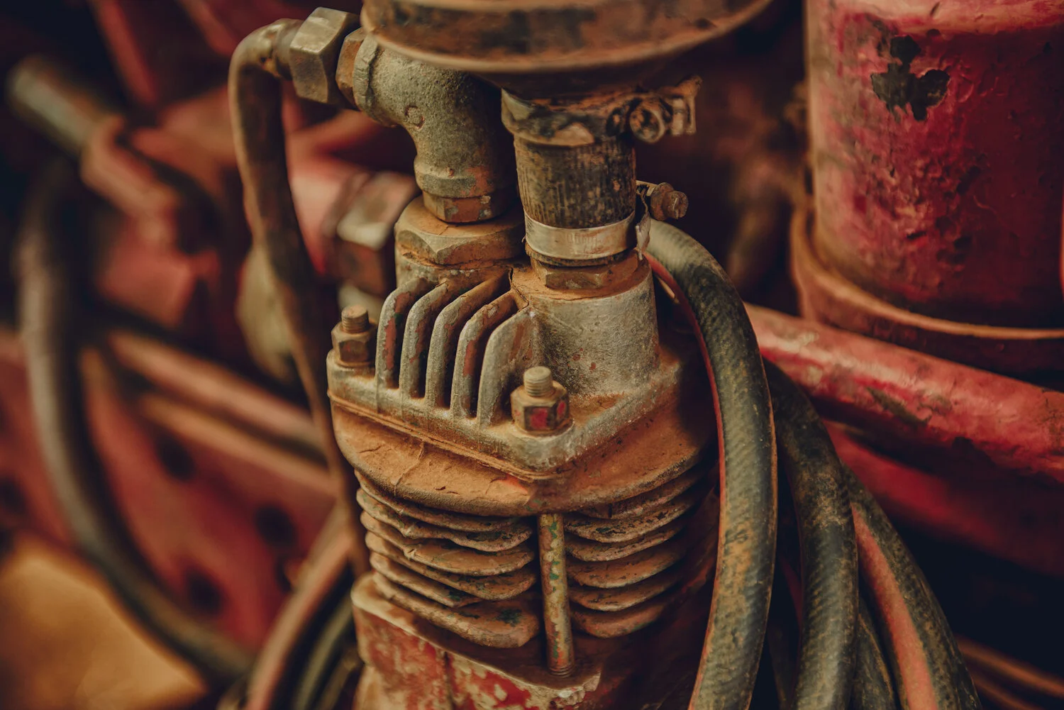 CUBA-TRACTOR-DETAIL.jpg