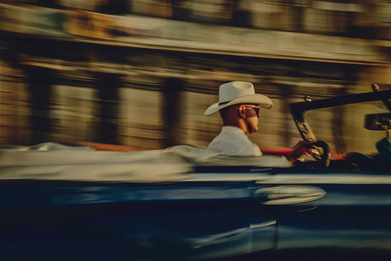 CUBA-COWBOY-CAR.jpg