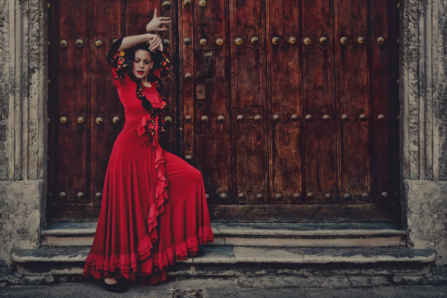 CUBA-DANCER-WOOD-DOOR.jpg
