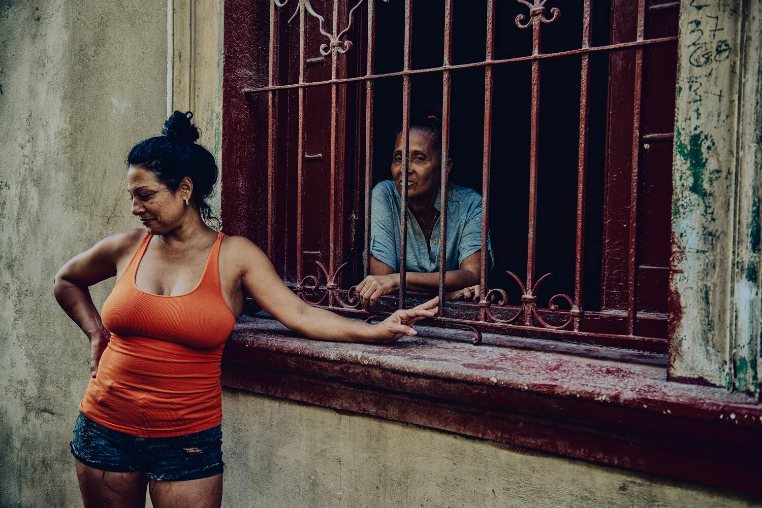 Cuba_2018_mom_daughter_GHB_8655.jpg