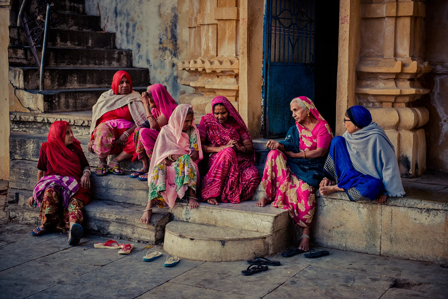 GROUP-OLD-WOMEN-AT-RIVER.jpg