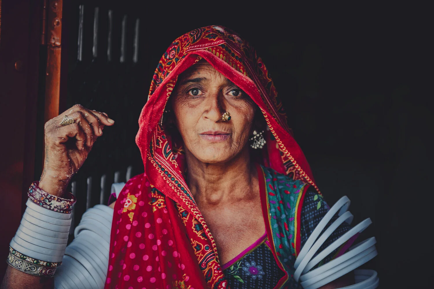 INDIAN-WOMAN-HAND-UP.jpg