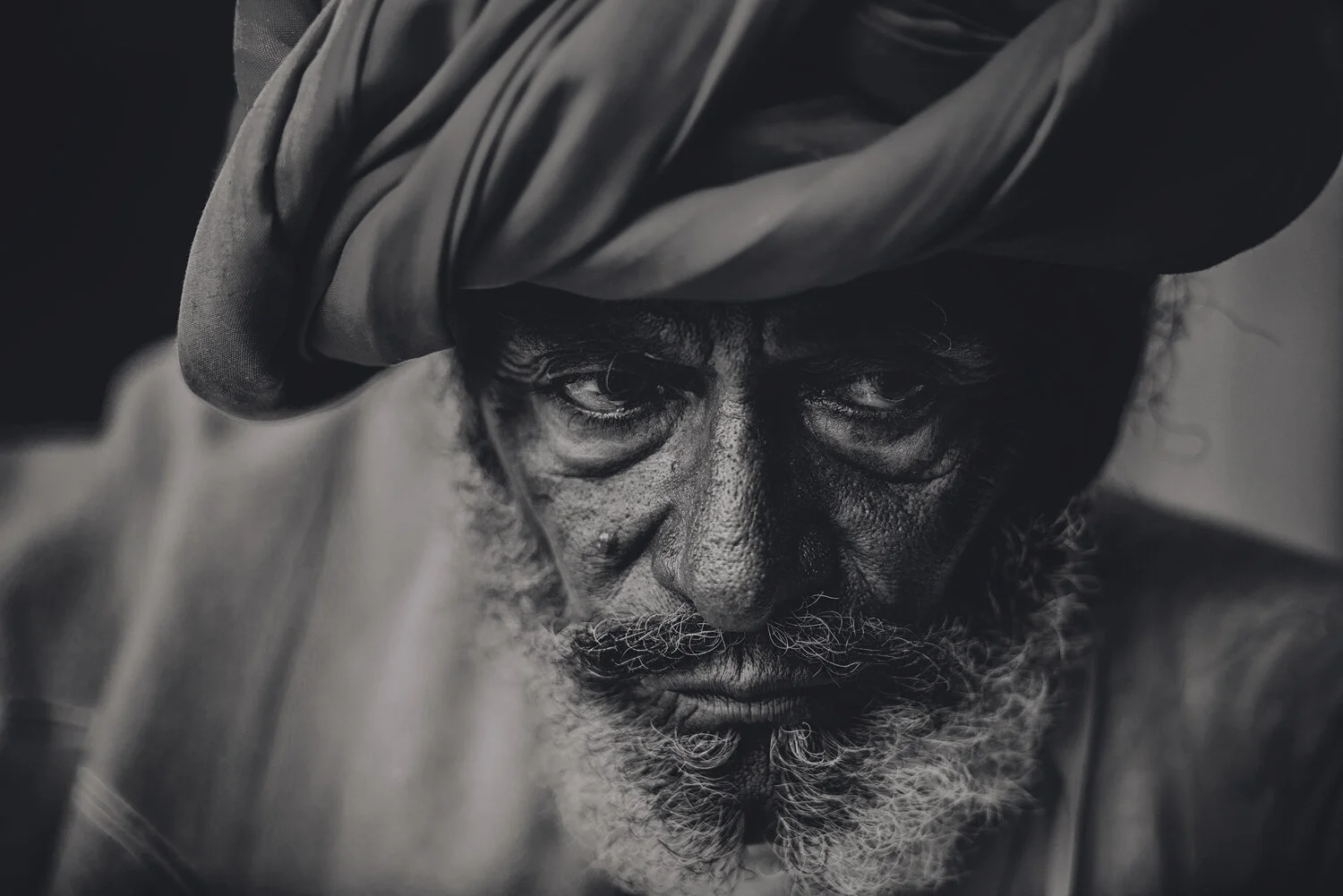 STERN-FACE-TURBAN.jpg