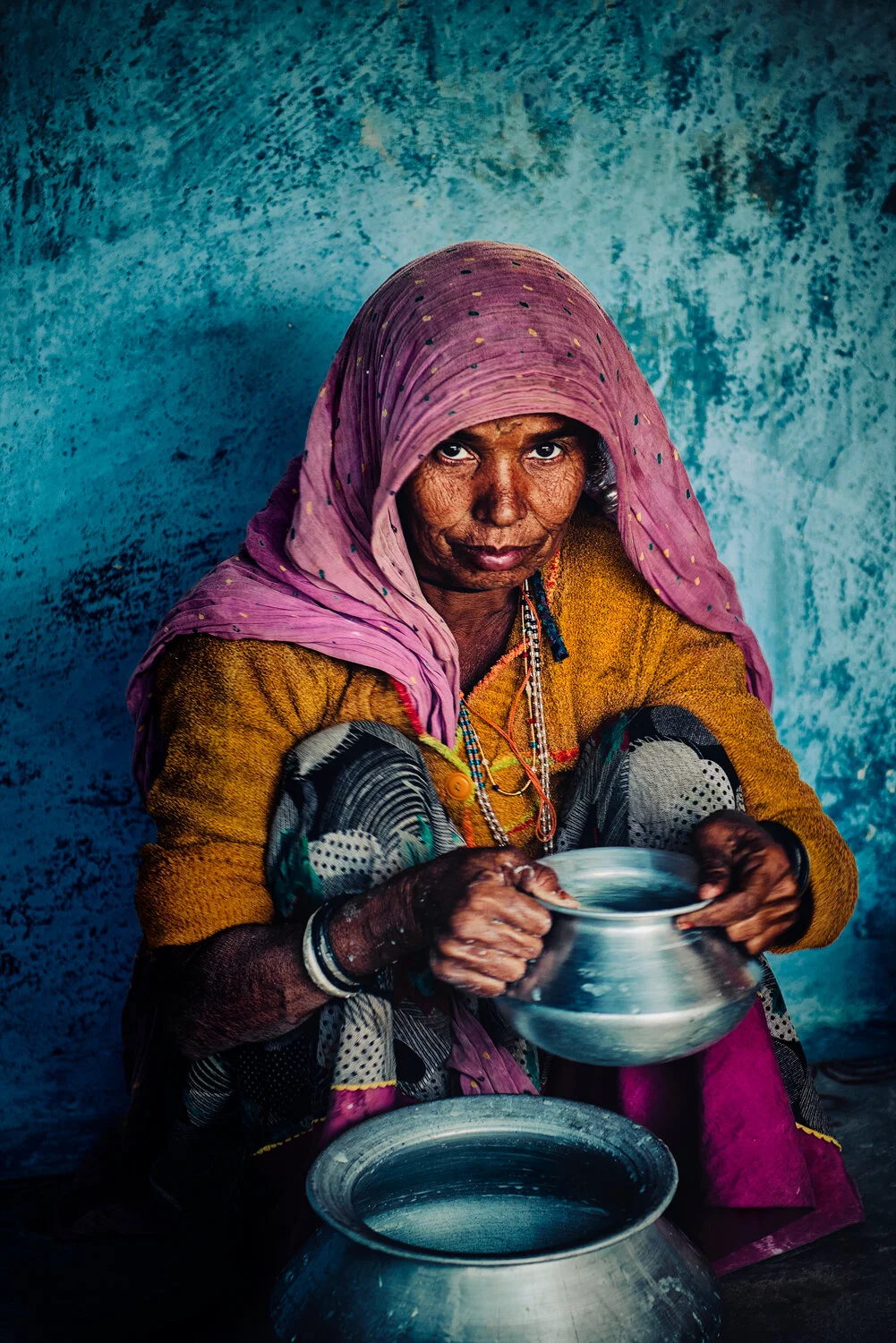 WOMAN-2-SILVER-POTS.jpg
