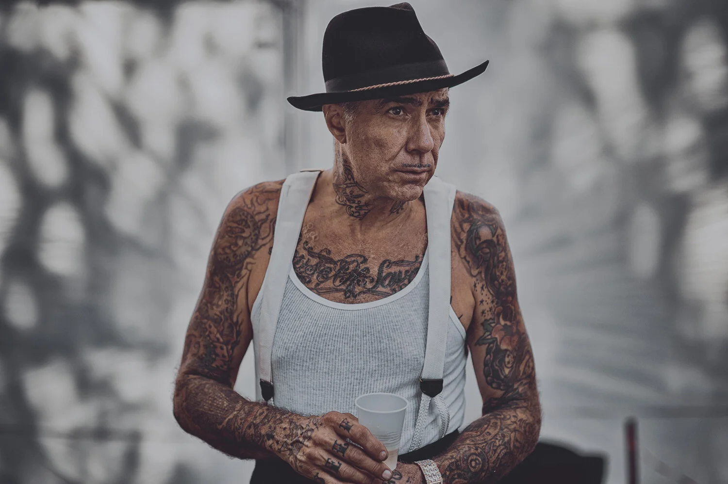 _GHB0358_gov_is_tattoo_man.jpg