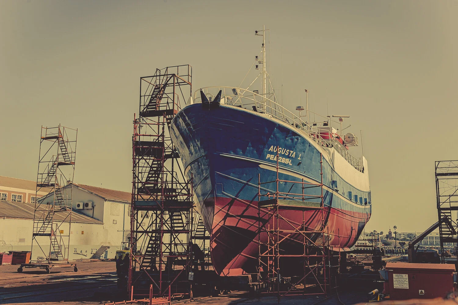  BOAT YARD. Capetown, South Africa. 