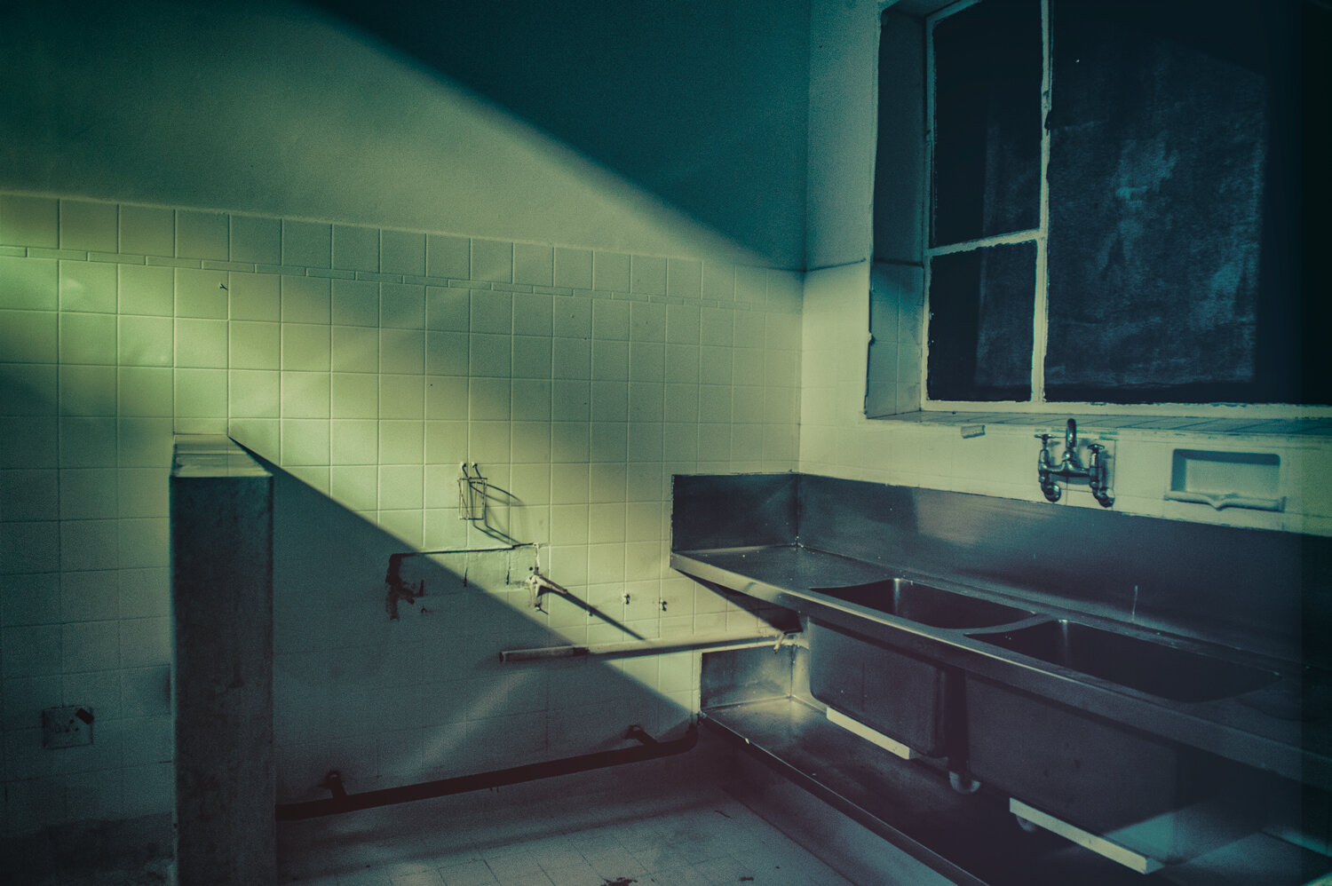 KITCHEN-SINK.jpg