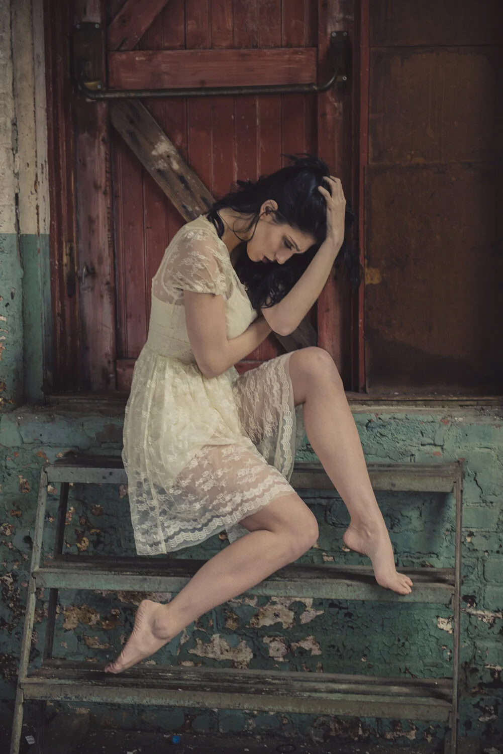 NJ-WAREHOUSE-GIRL-2.jpg