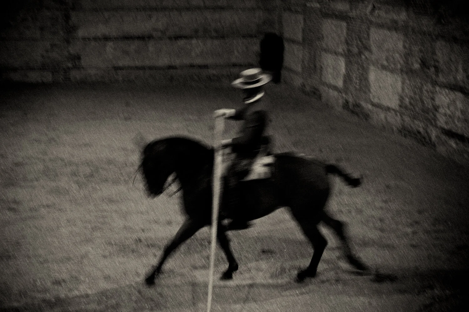 BLUR_STICK.jpg