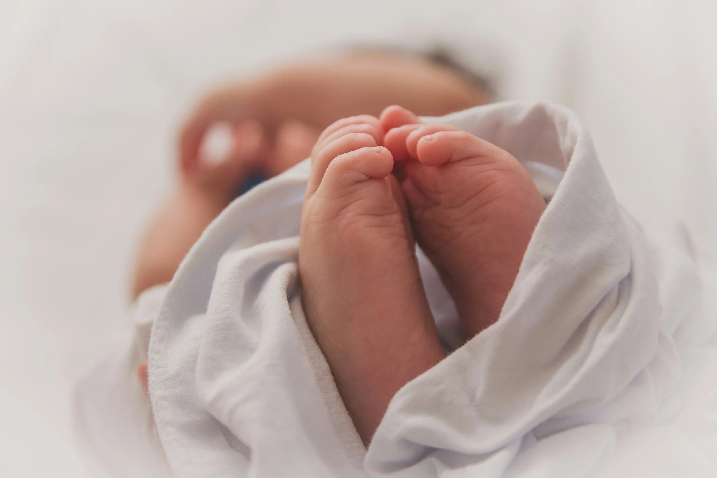 How EMDR Therapy Helps You Heal From a Hard Pregnancy or Birth Trauma