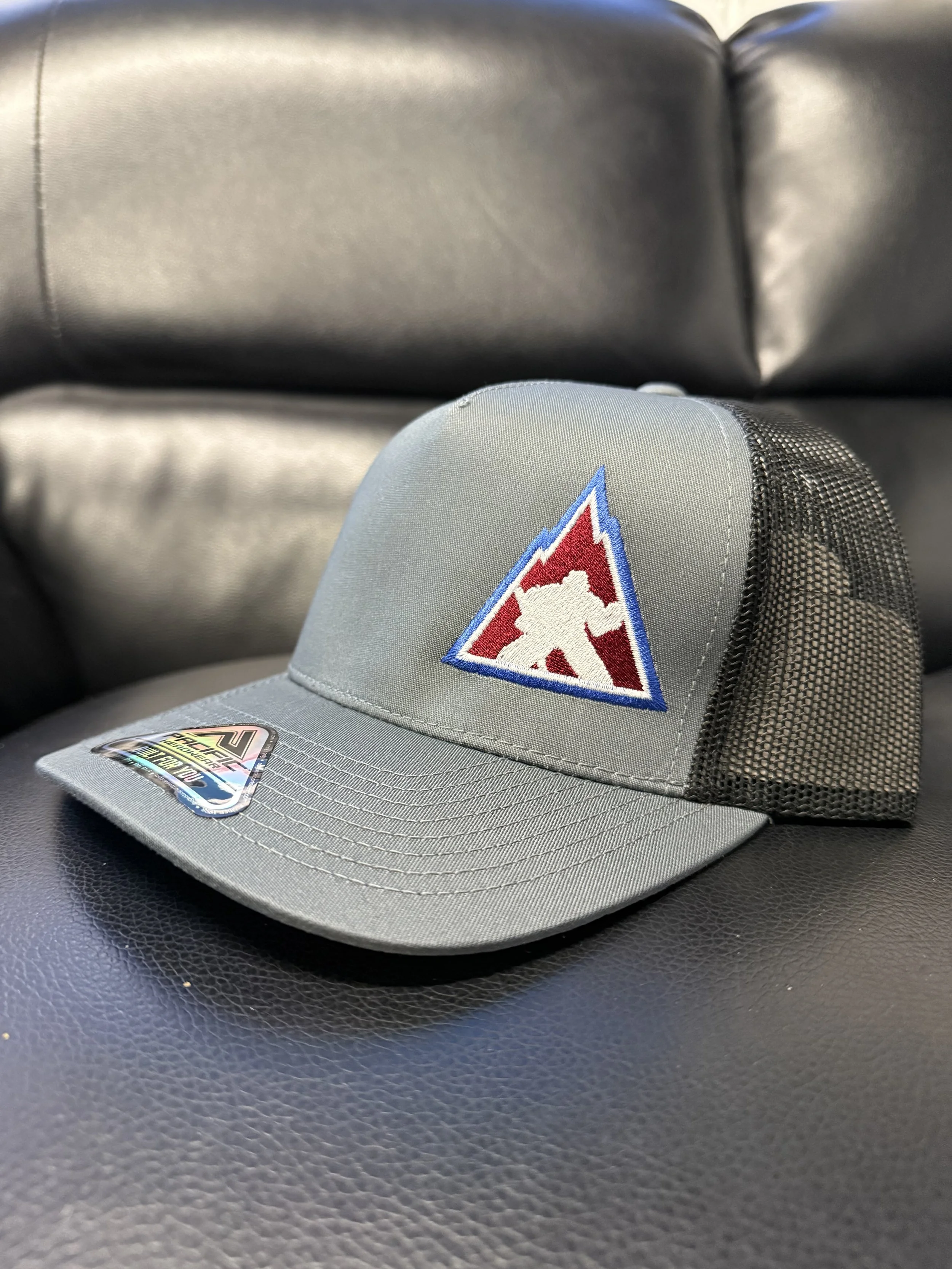 Avs: Grey/Black Trucker hat