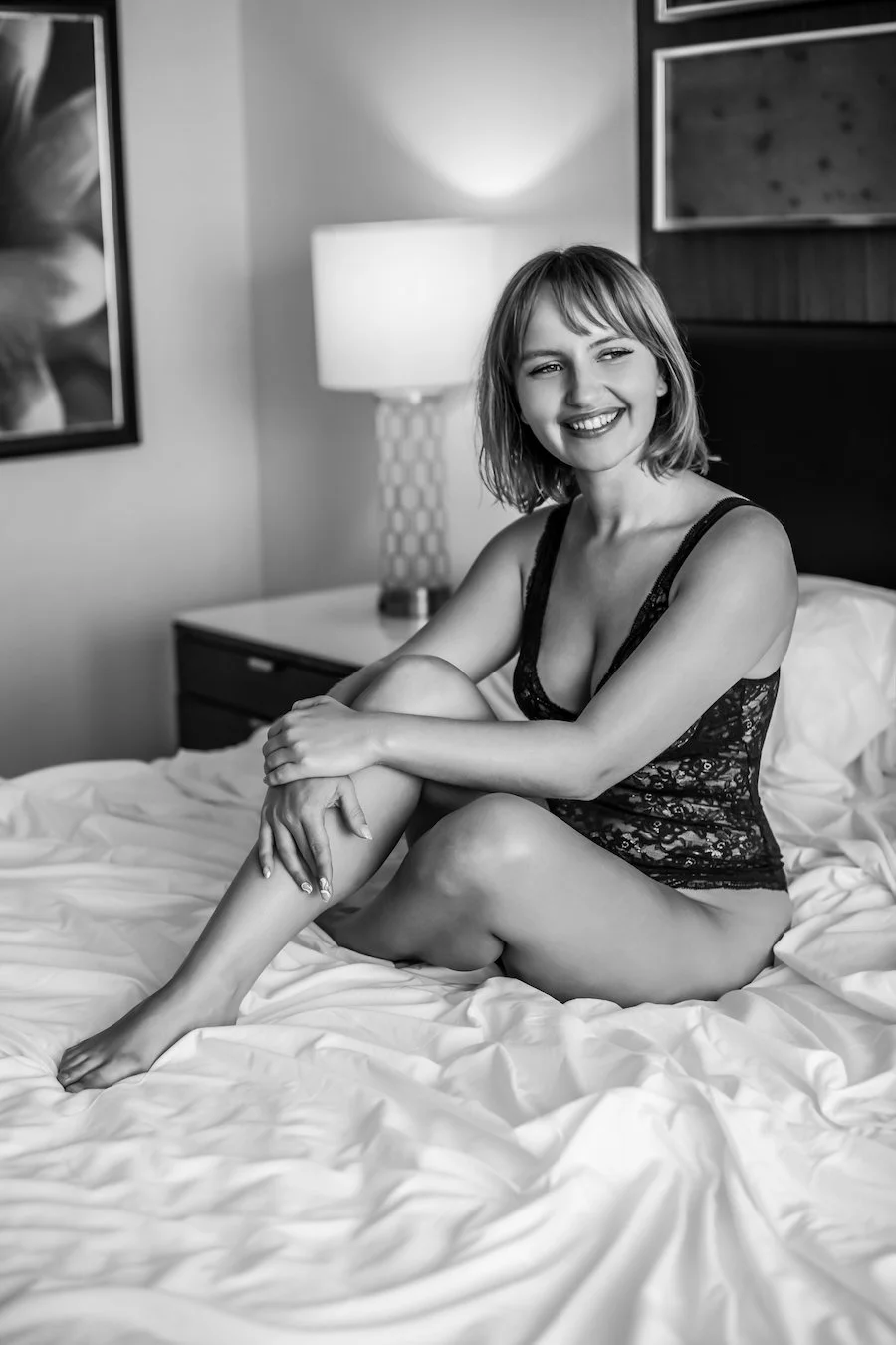 How to Photograph a Boudoir Session in a Hotel Room Course