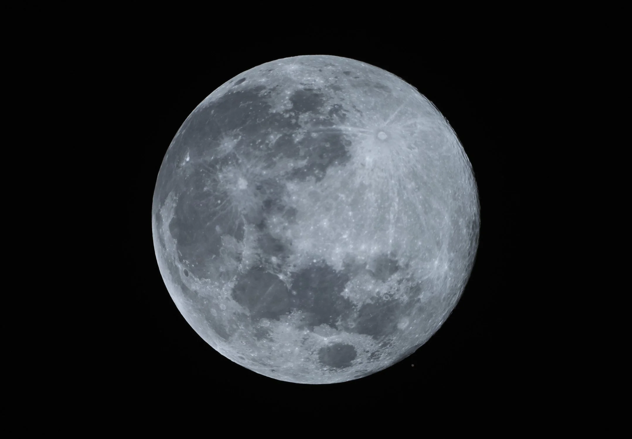 Full Wolf Moon shortly after occulting Mars, January 13, 2025, 11:38pm EST (Mars at bottom right of Moon)
