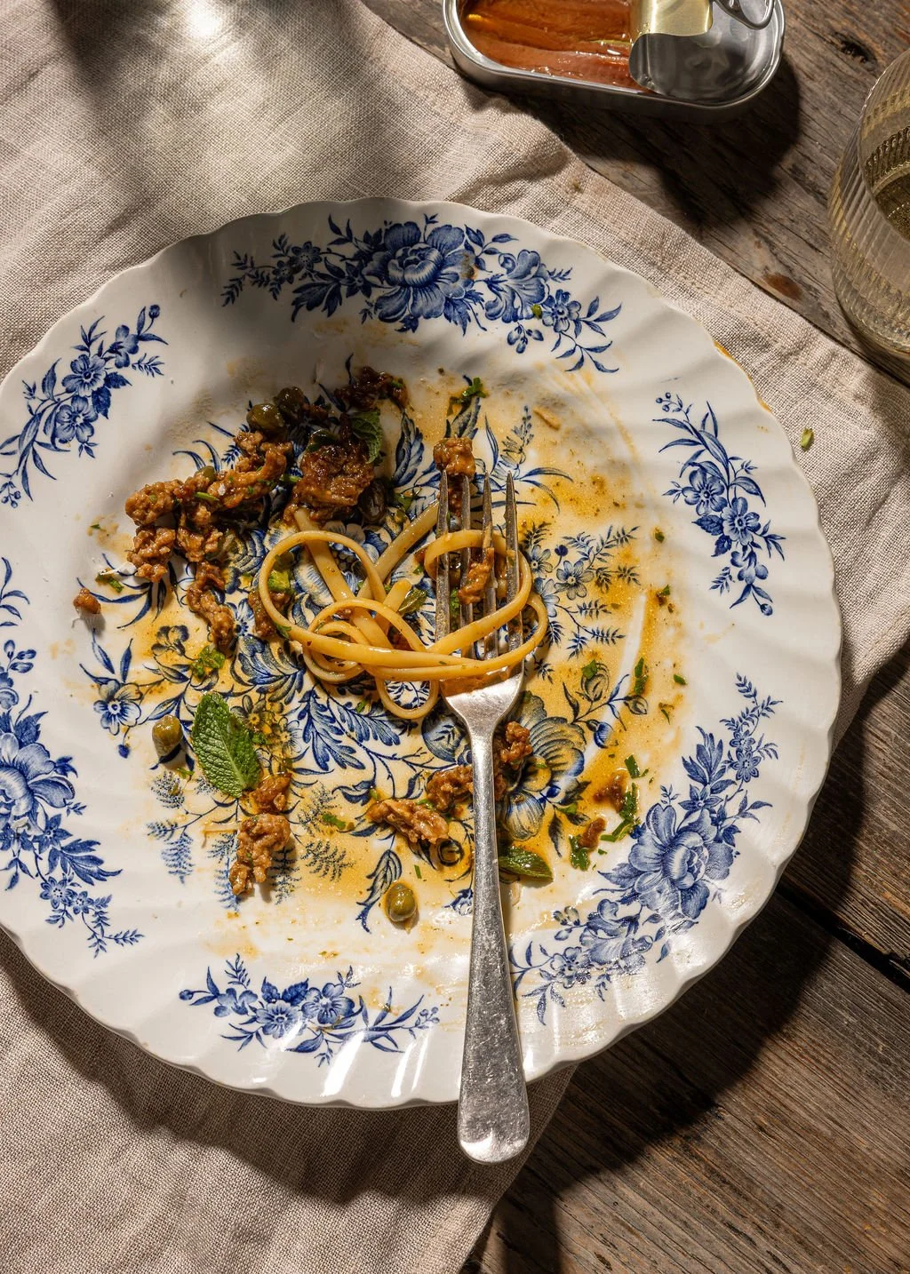 Prawnlinguinewithsquidinkpasta-1867.jpg