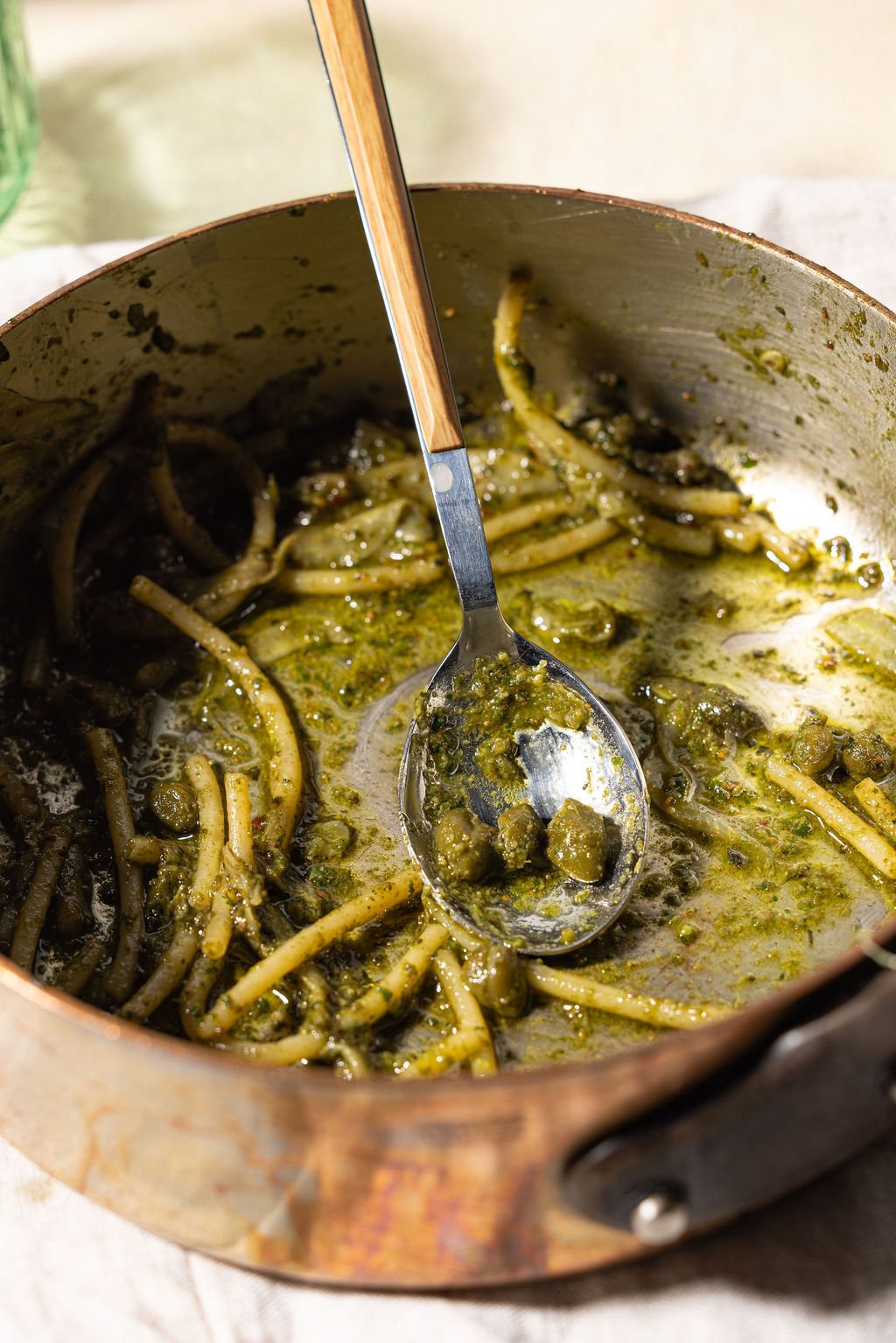 Bucatiniwithfennel,capersandpinenuts-1677.jpg