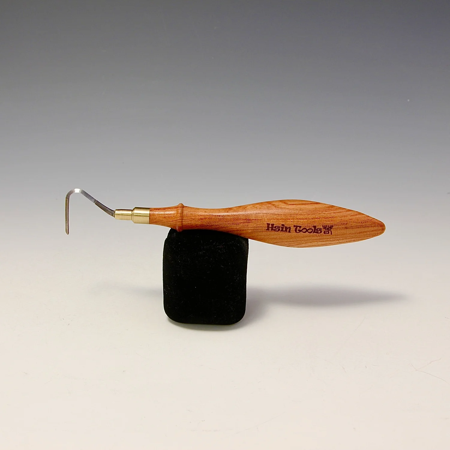 お手入れ・トリミング用品 Professional Technique for Best Trimming 7-Shaped Tungsten Carbide Open Loop Tool with Oval Rosewood Handle