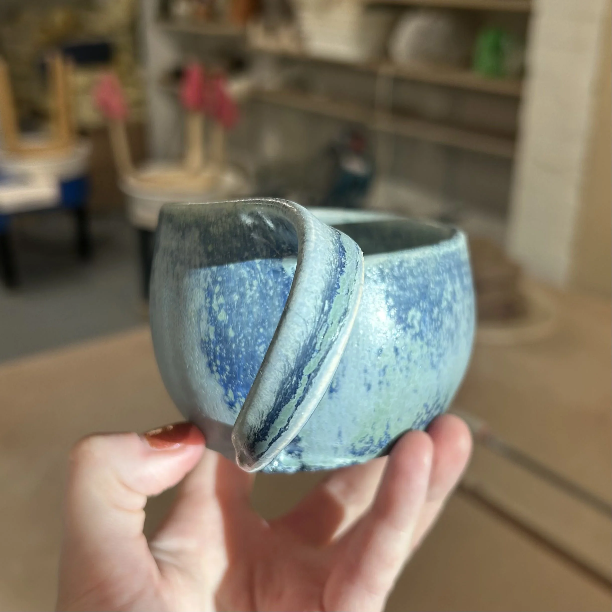 Helix handle mug - layered blue