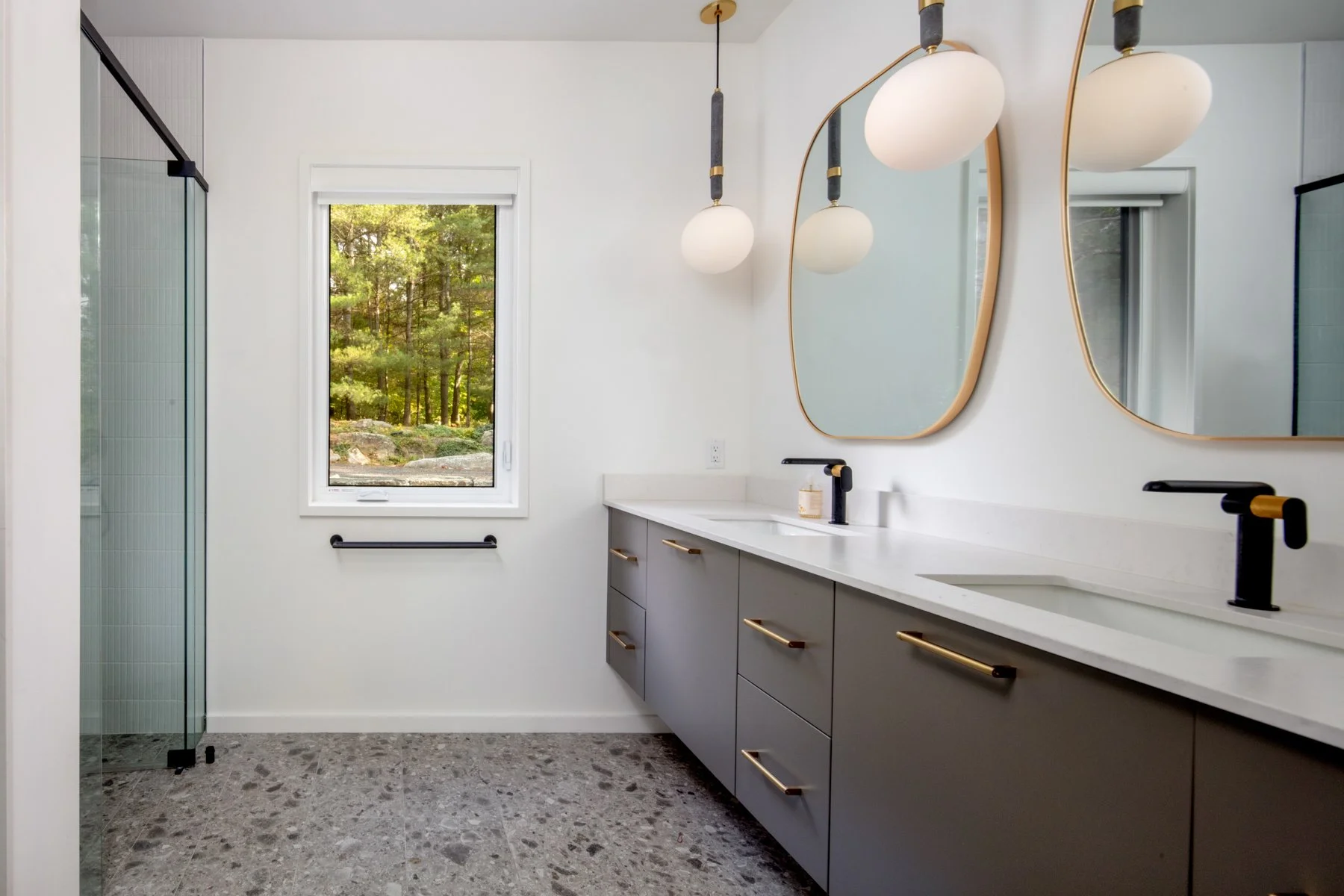 Low Resolution-6051.JPG