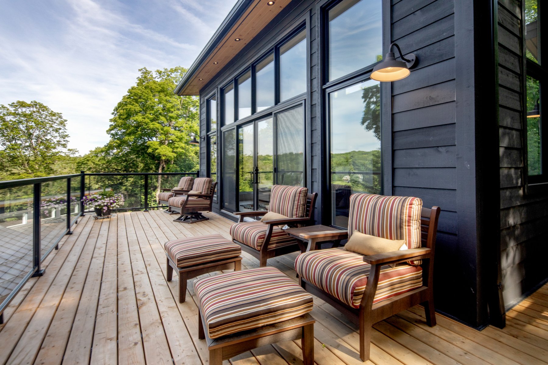 Low Resolution-6053.JPG