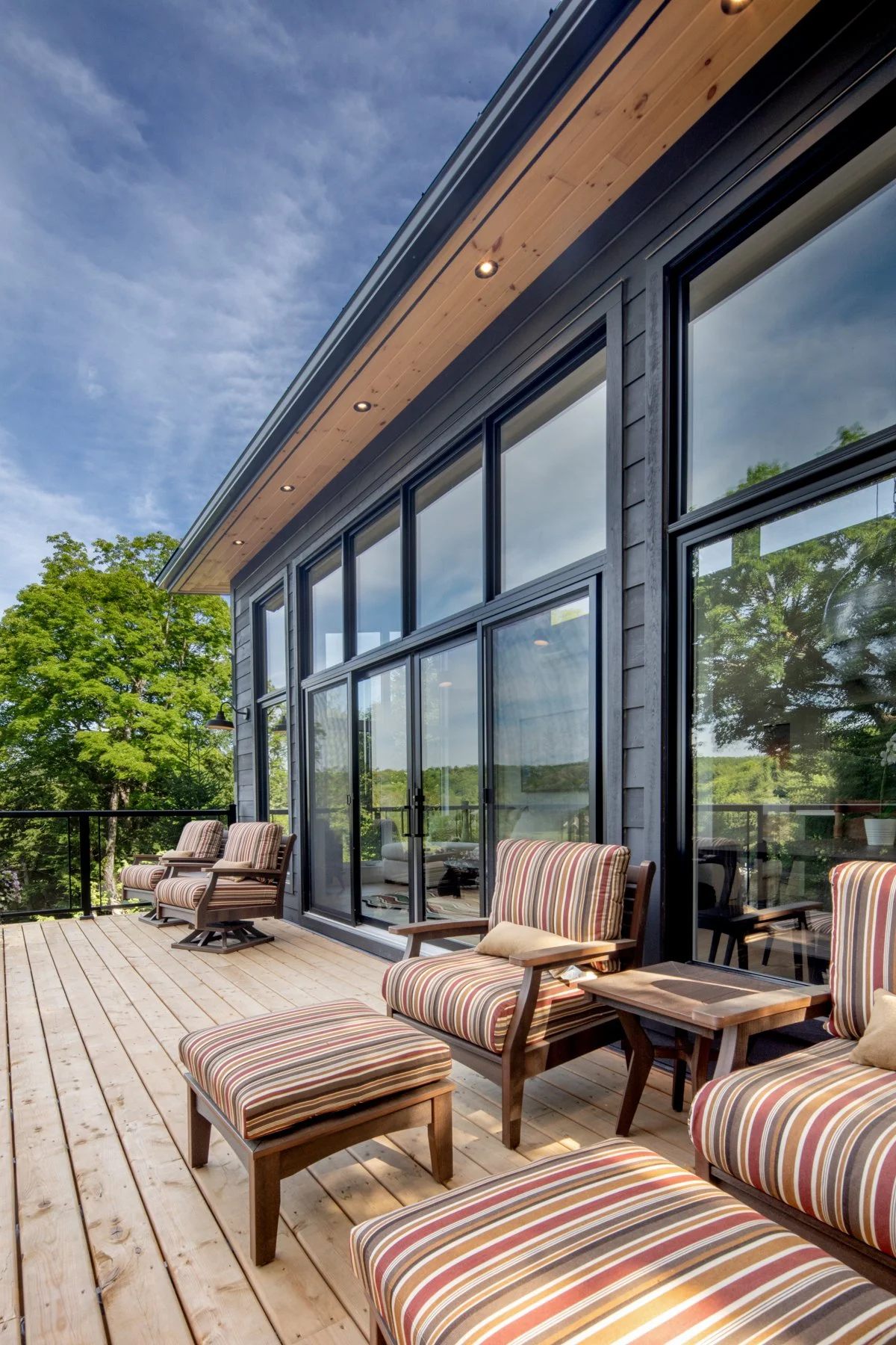 Low Resolution-6073.JPG