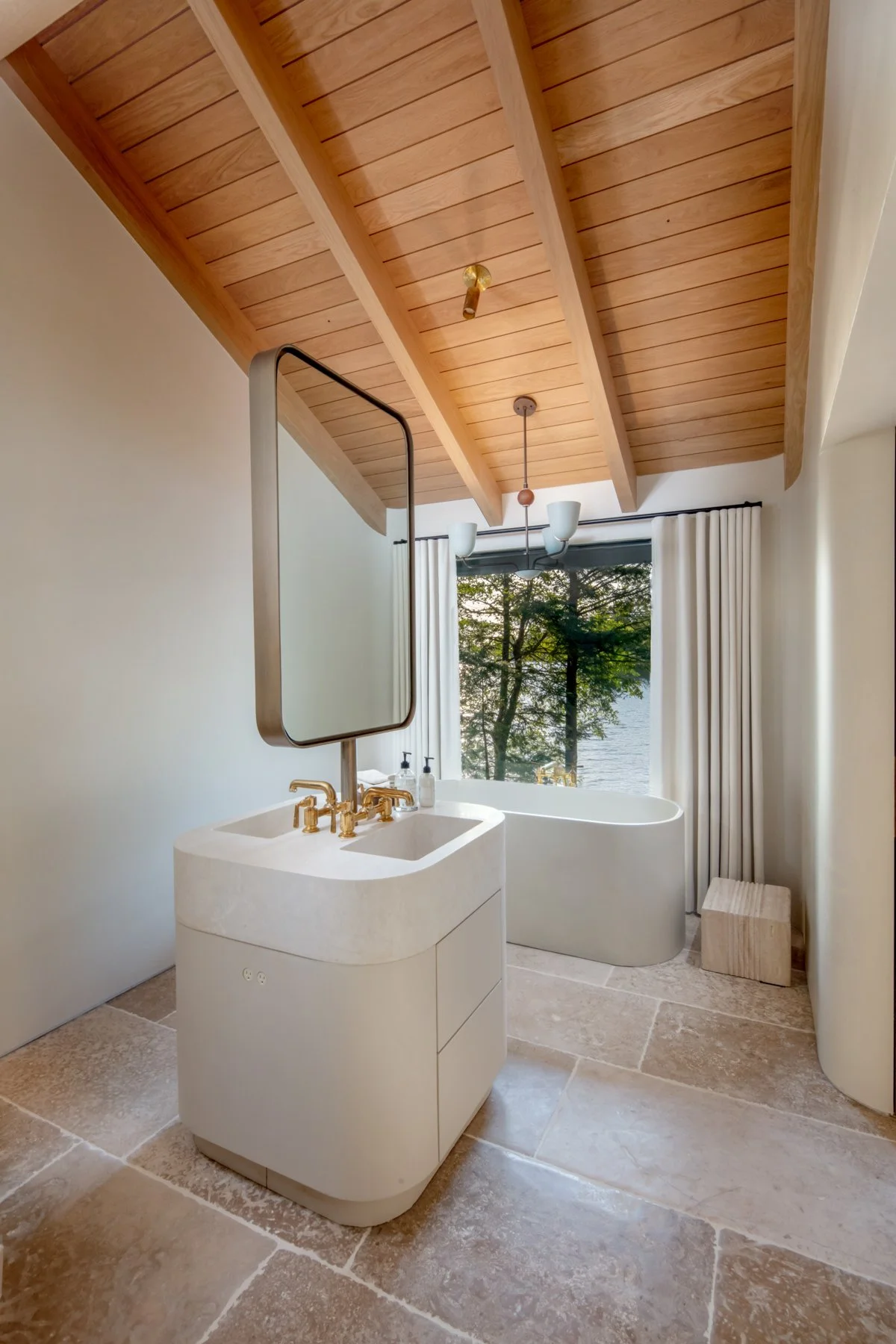 Low Resolution-6944.JPG