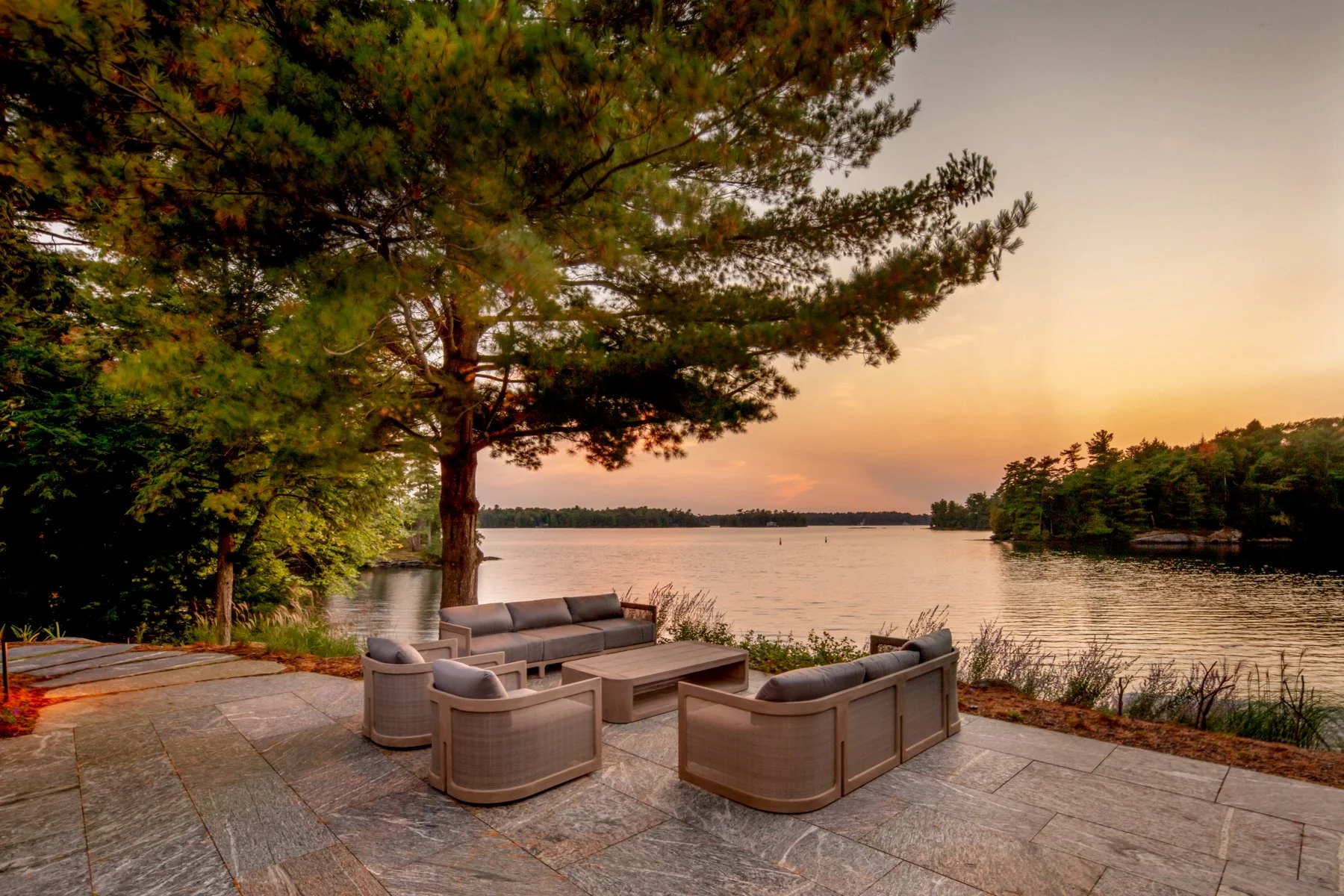 Low Resolution-7054.JPG