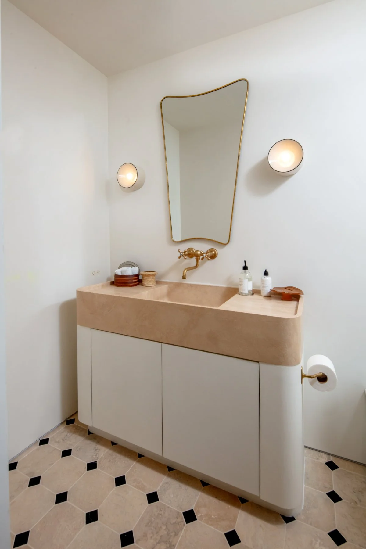 Low Resolution-7458.JPG