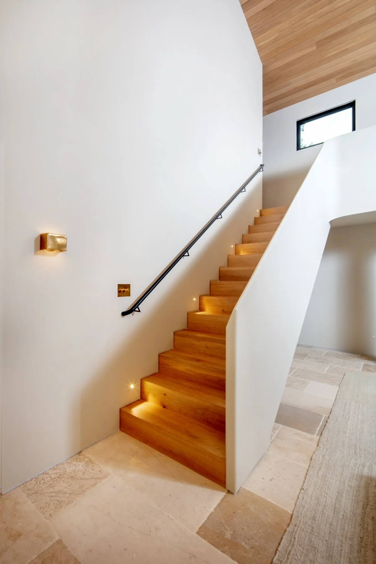 Low Resolution-7499.JPG