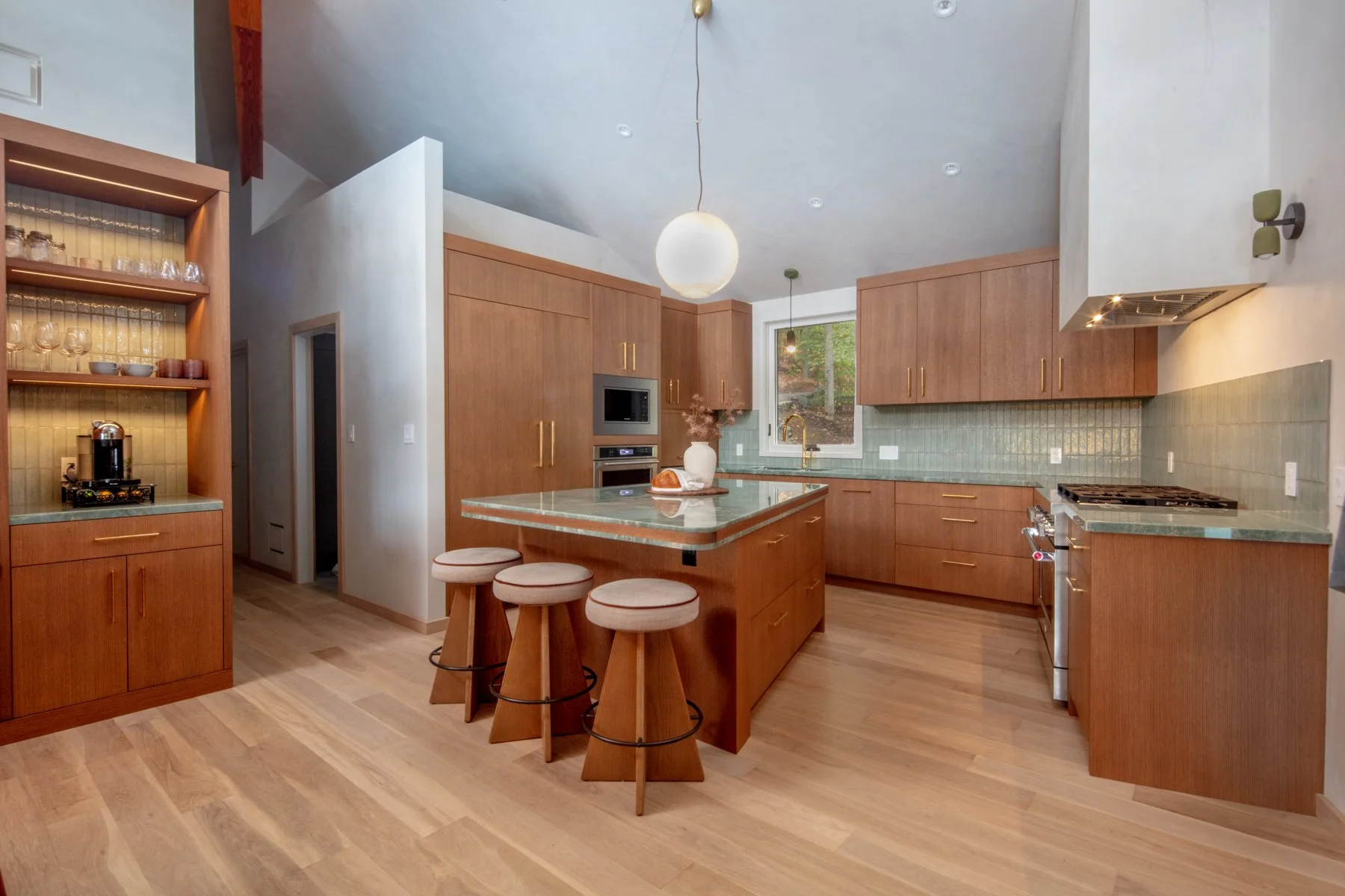 Low Resolution-8464.JPG