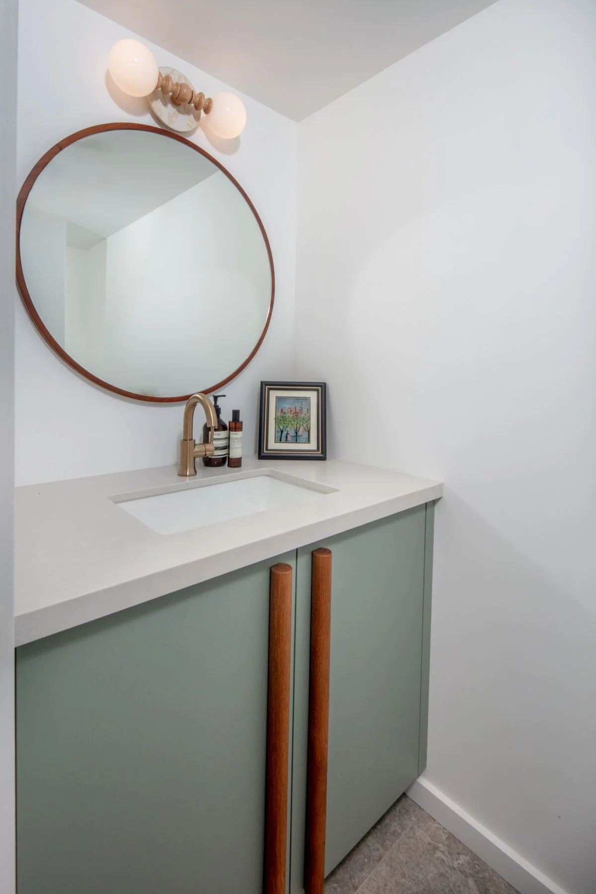 Low Resolution-8614.JPG