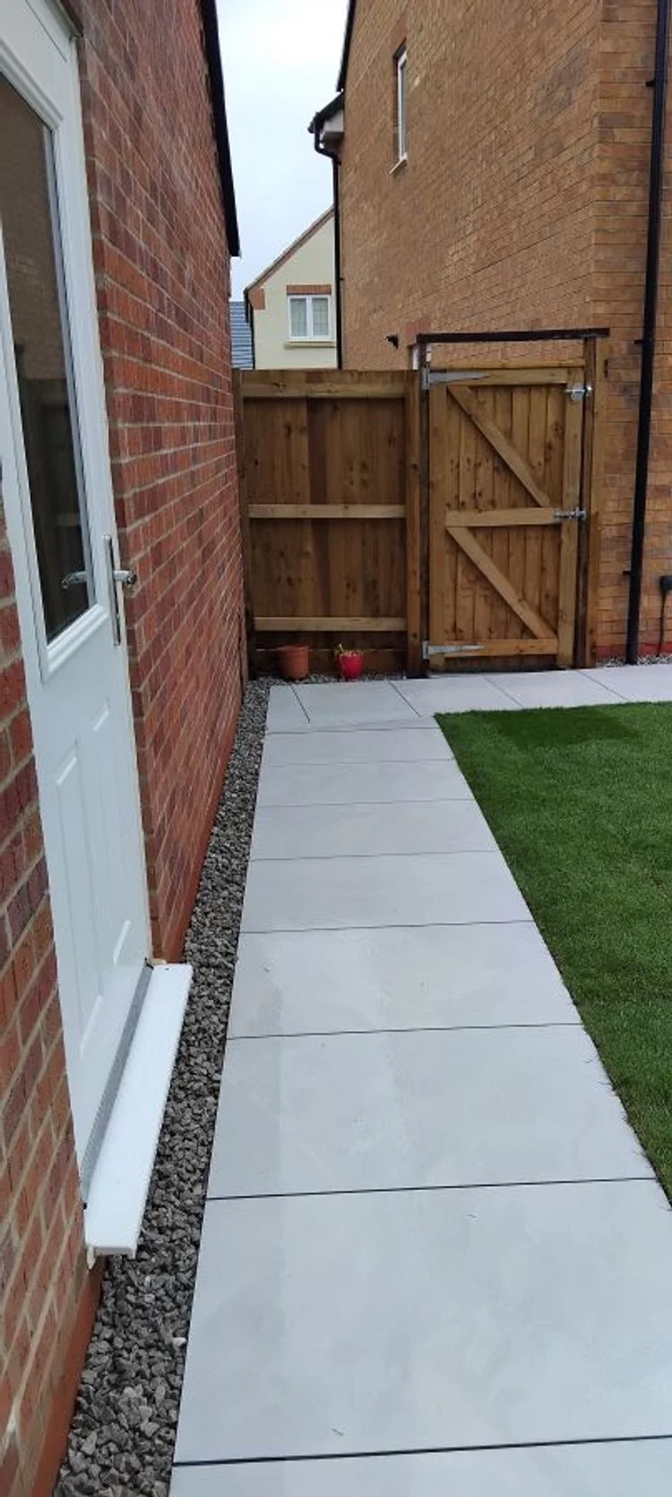 tiled patio path.jpg