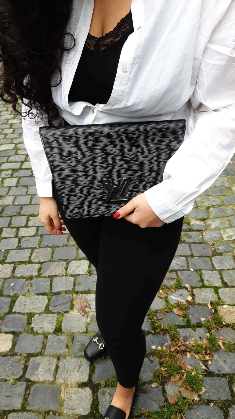 Louis Vuitton Black Epi Trapeze PM Clutch Bag MI0963 — Luxe & Beyond